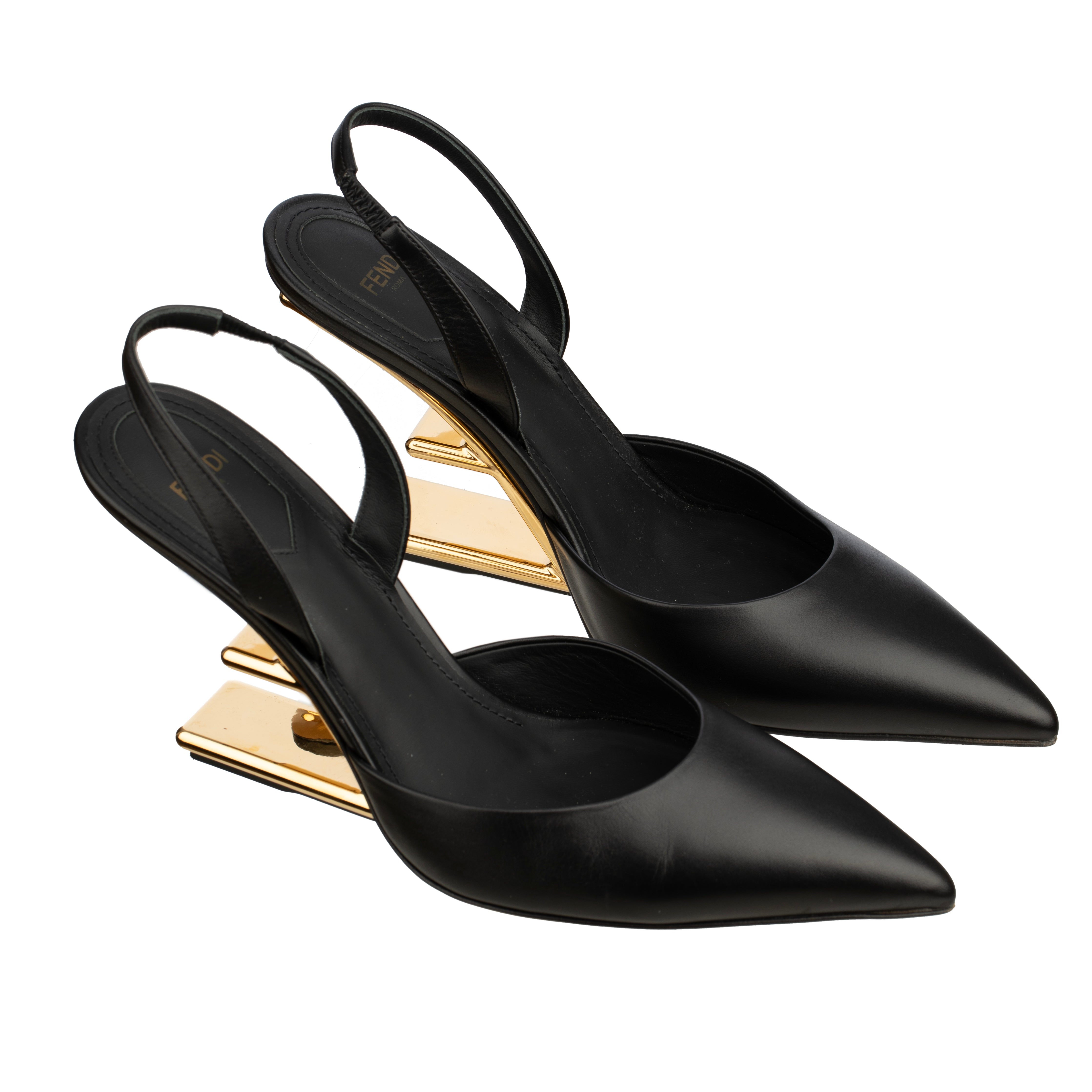 Fendi Pointed Leather Pumps In Black - Size | 39 IT