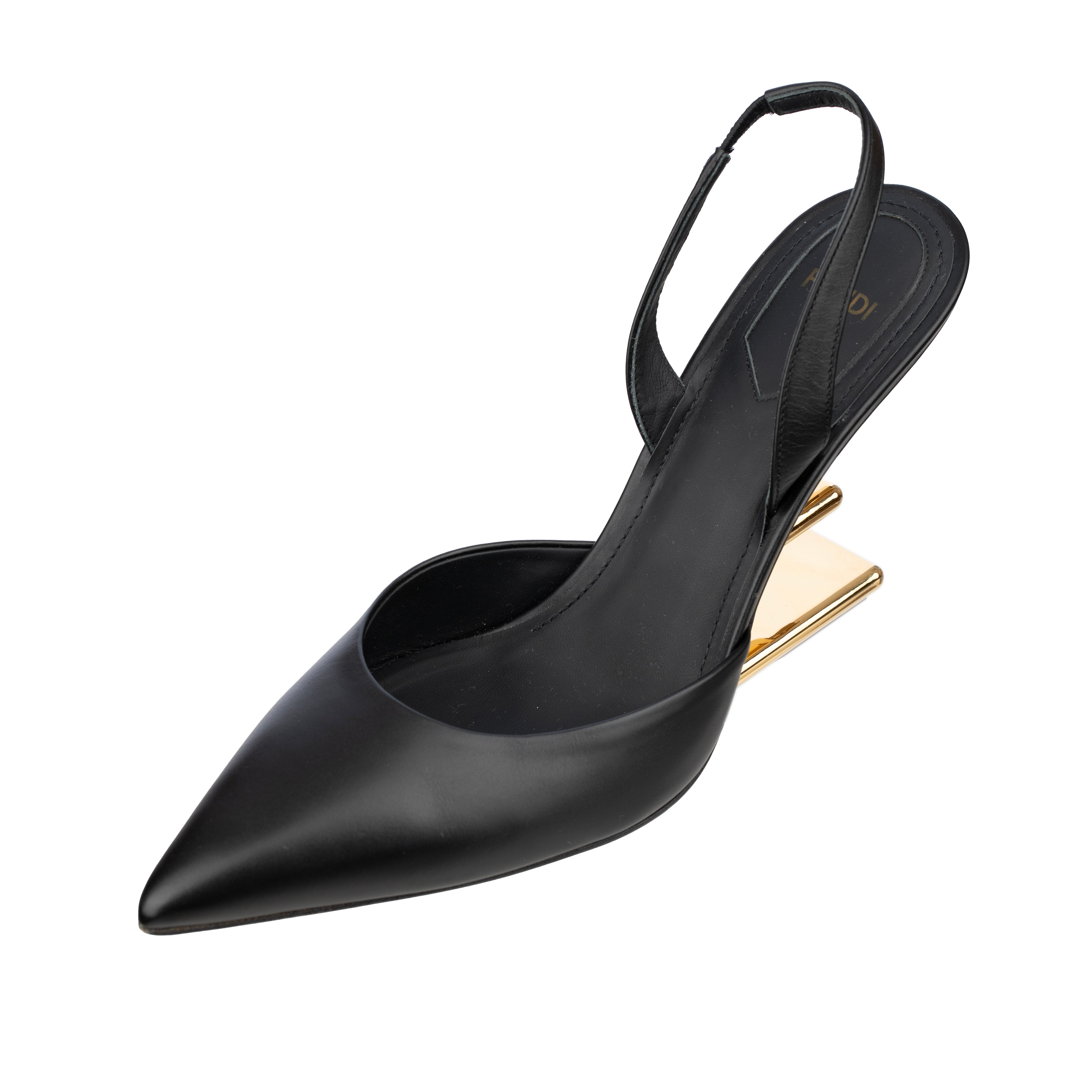 Fendi Pointed Leather Pumps In Black - Size | 39 IT