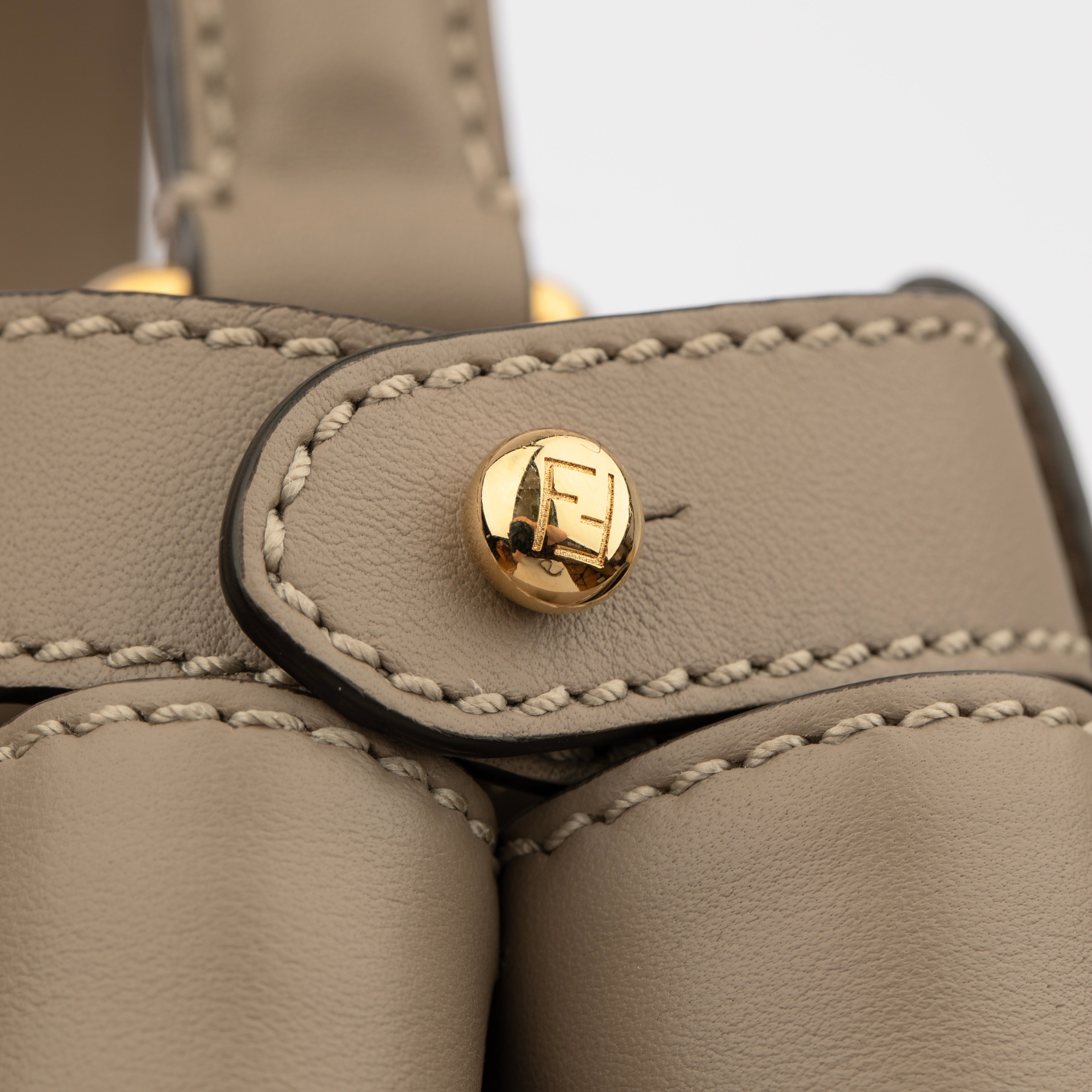 Fendi Medium Peekaboo Bag In Taupe Leather With Gold Hardware