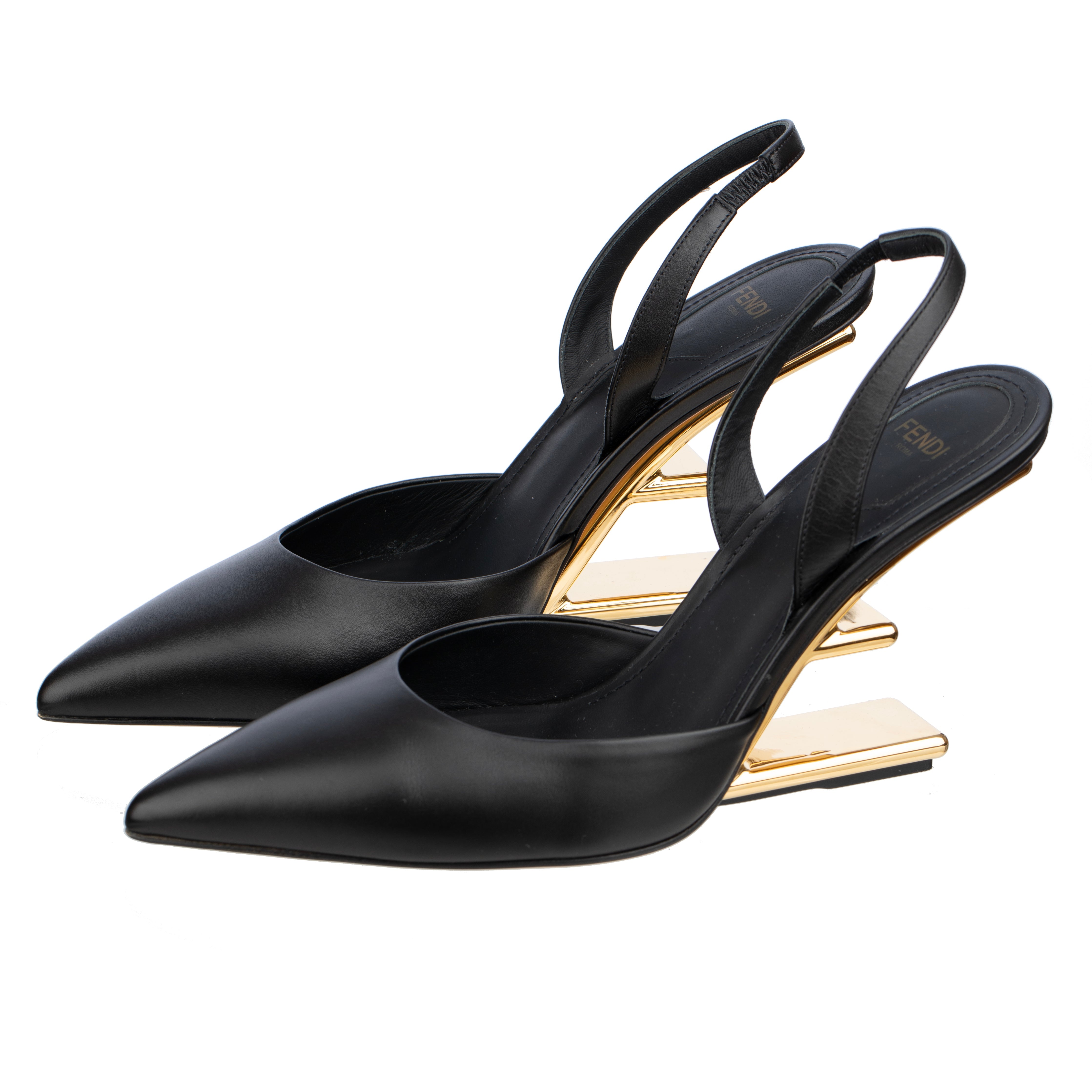 Fendi Pointed Leather Pumps In Black - Size | 39 IT