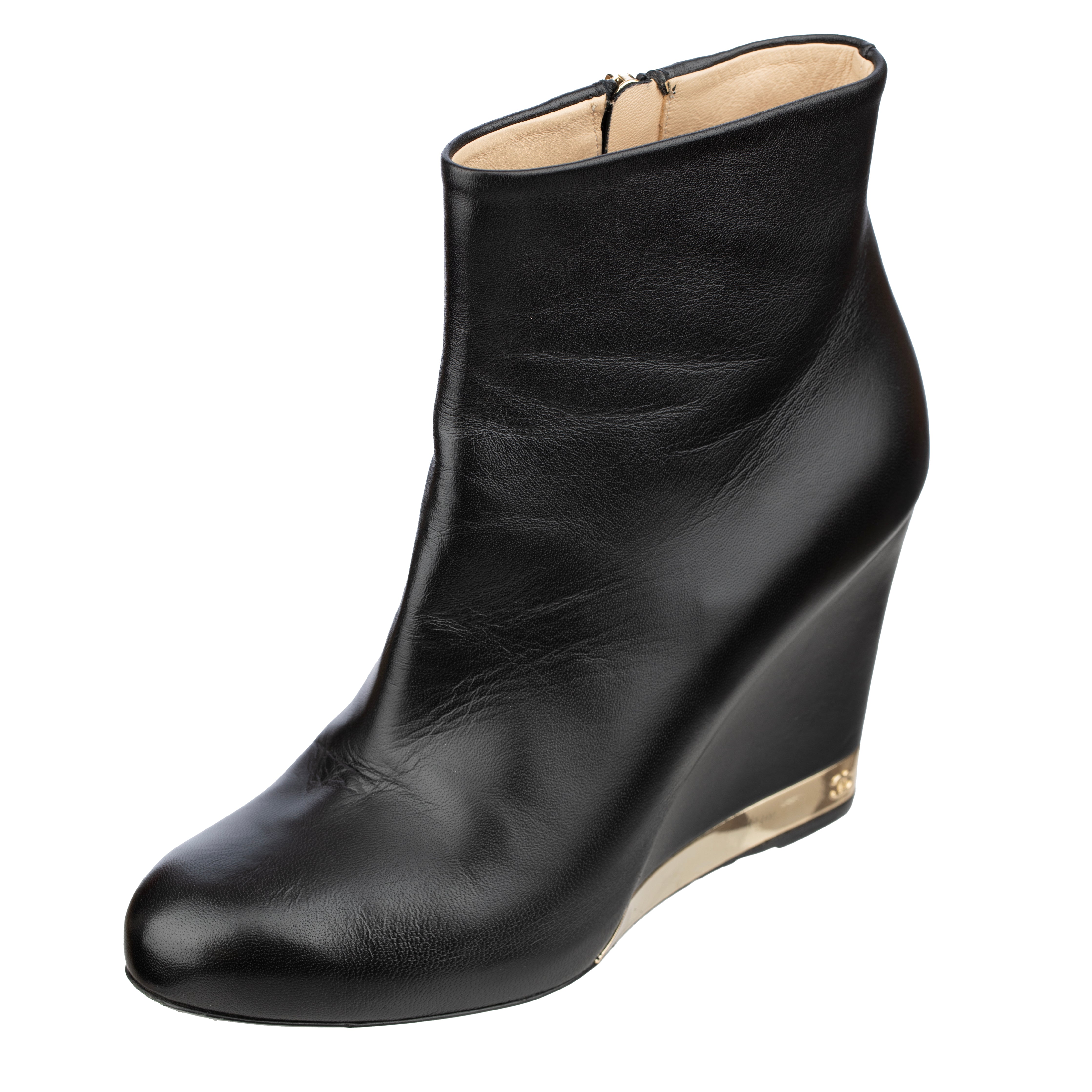 Chanel Wedge Booties In Black Leather With Gold Details - Size | 38 C FR
