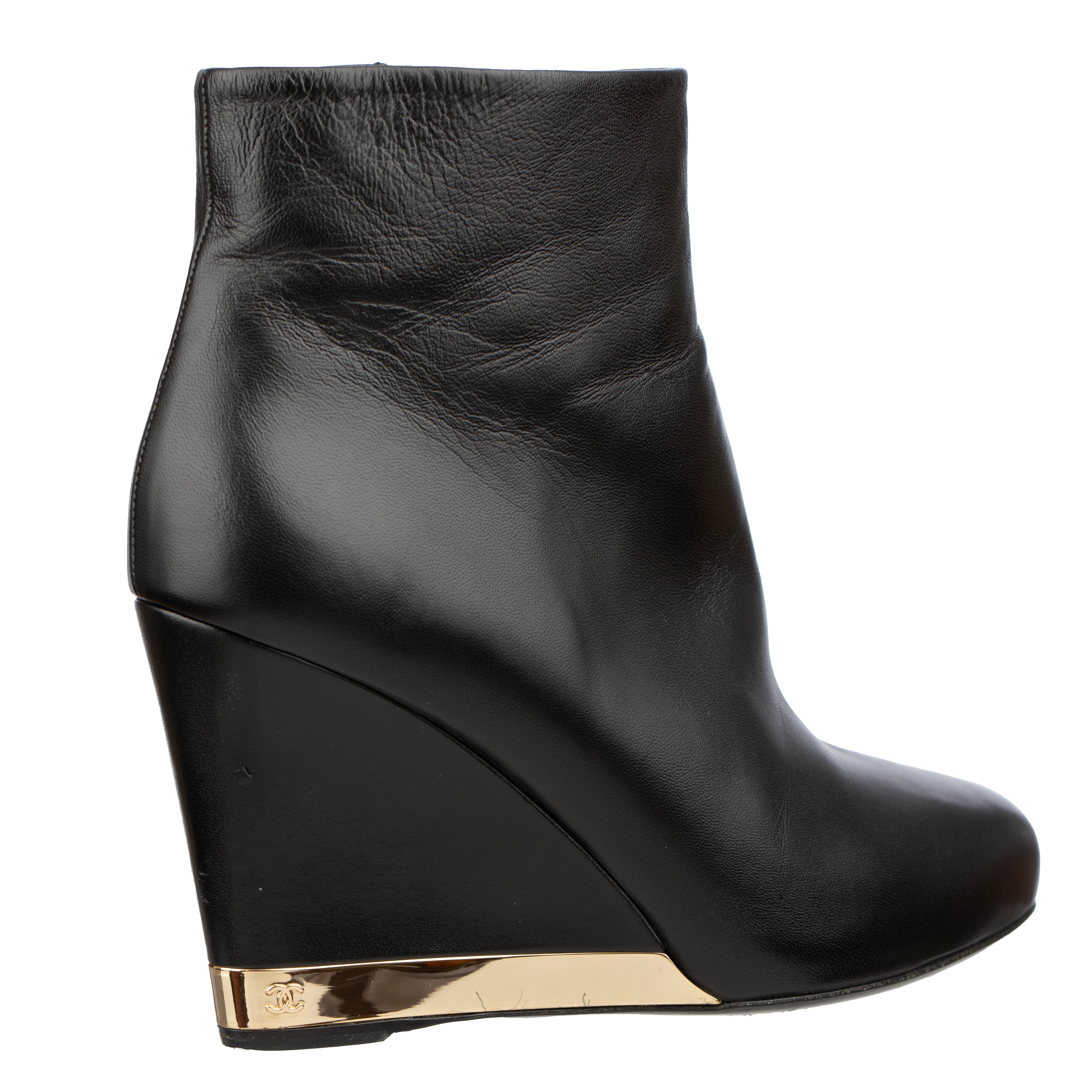 Chanel Wedge Booties In Black Leather With Gold Details - Size | 38 C FR