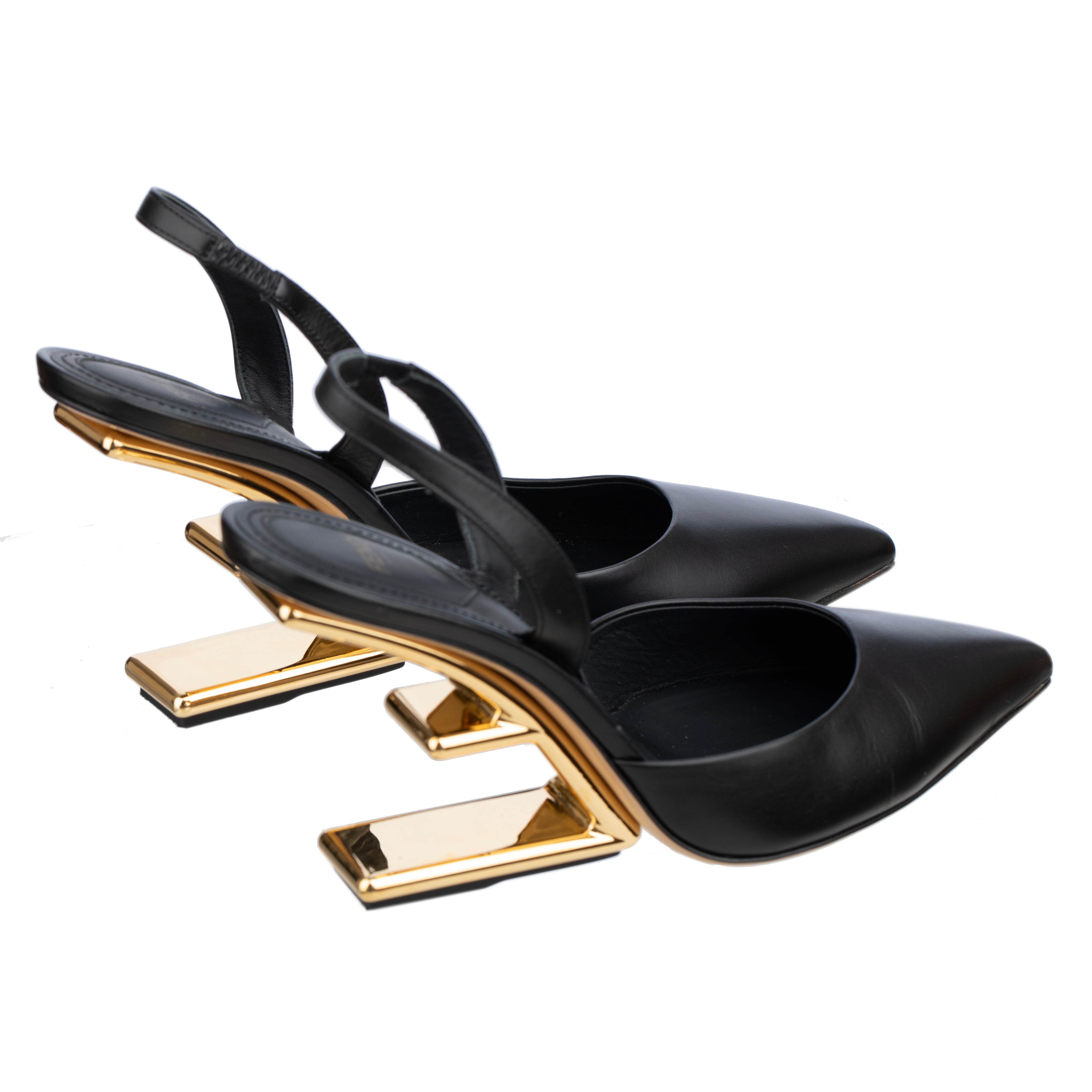 Fendi Pointed Leather Pumps In Black - Size | 39 IT