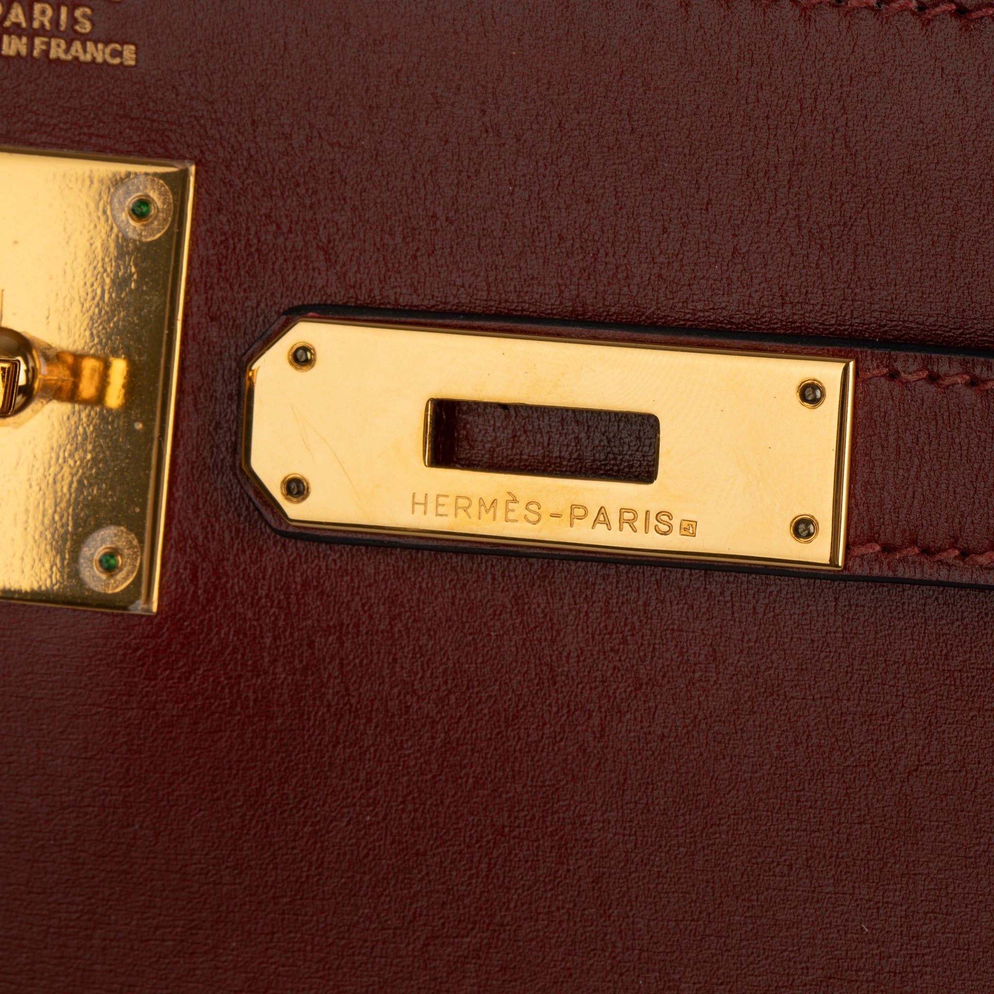 Hermes Vintage Kelly 32cm Rouge H Box Leather Gold Hardware