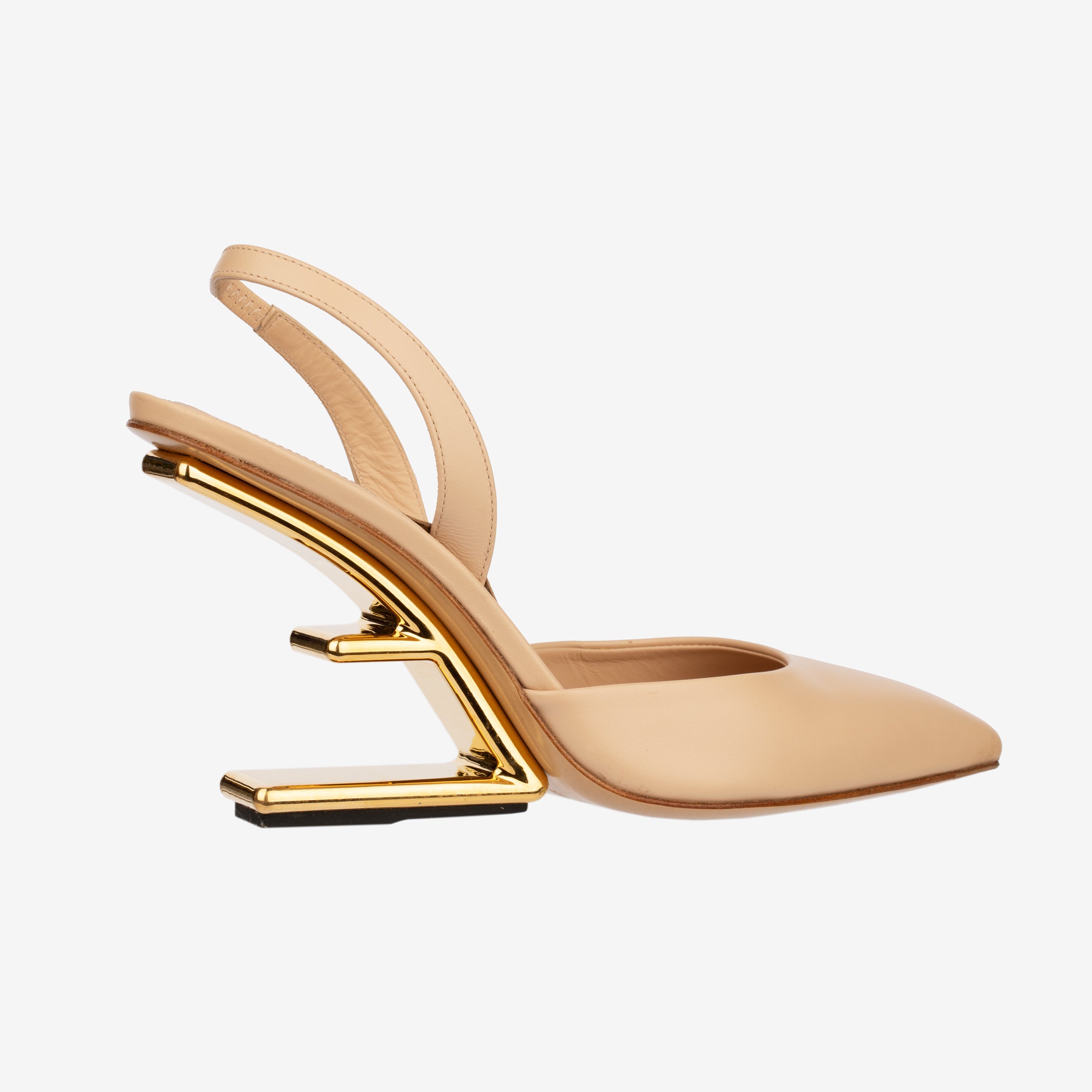 Fendi Pointed Leather Pumps In Beige/Nude - Size | 39 IT