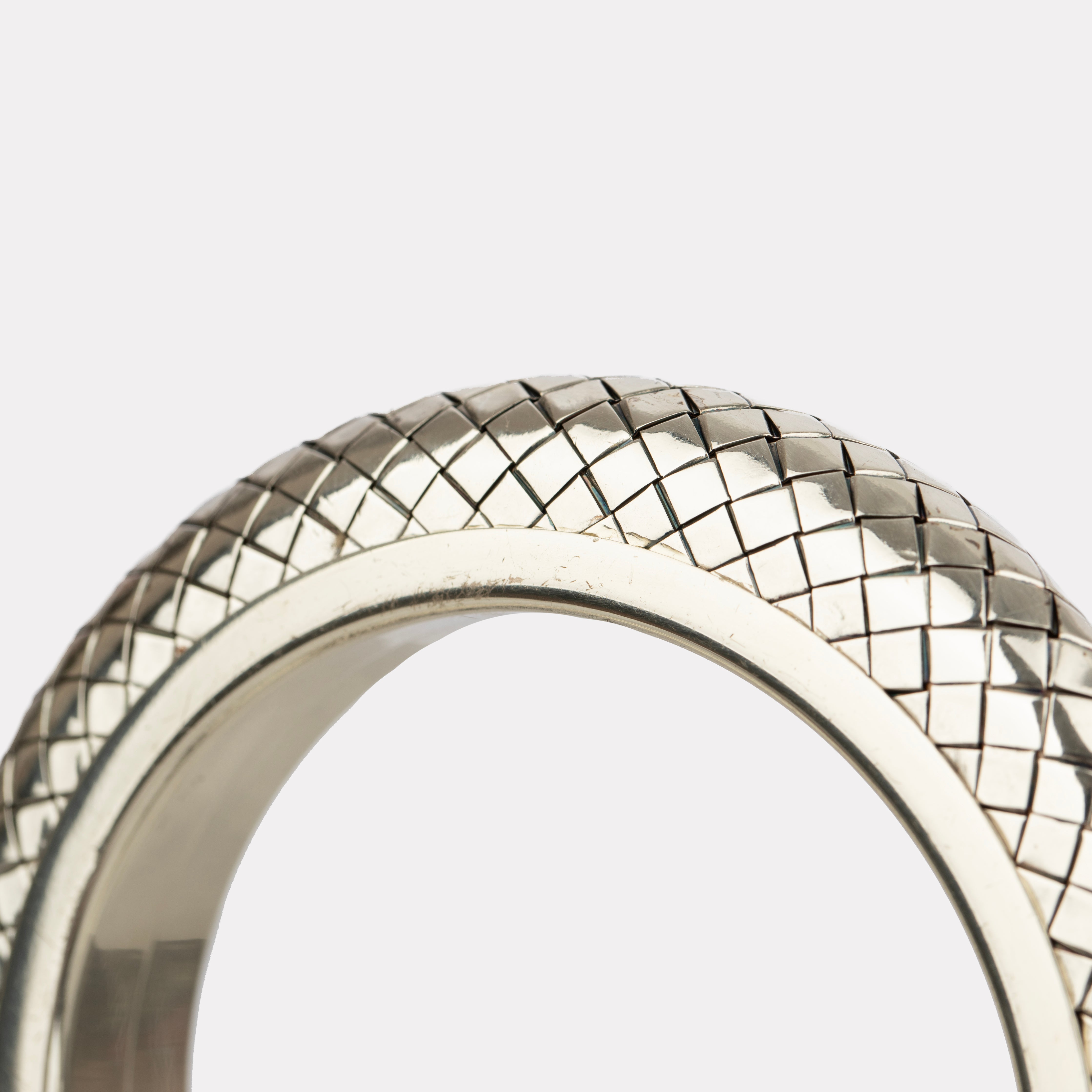 Bottega Veneta Intrecciato Sculpted Sterling Silver Bangle