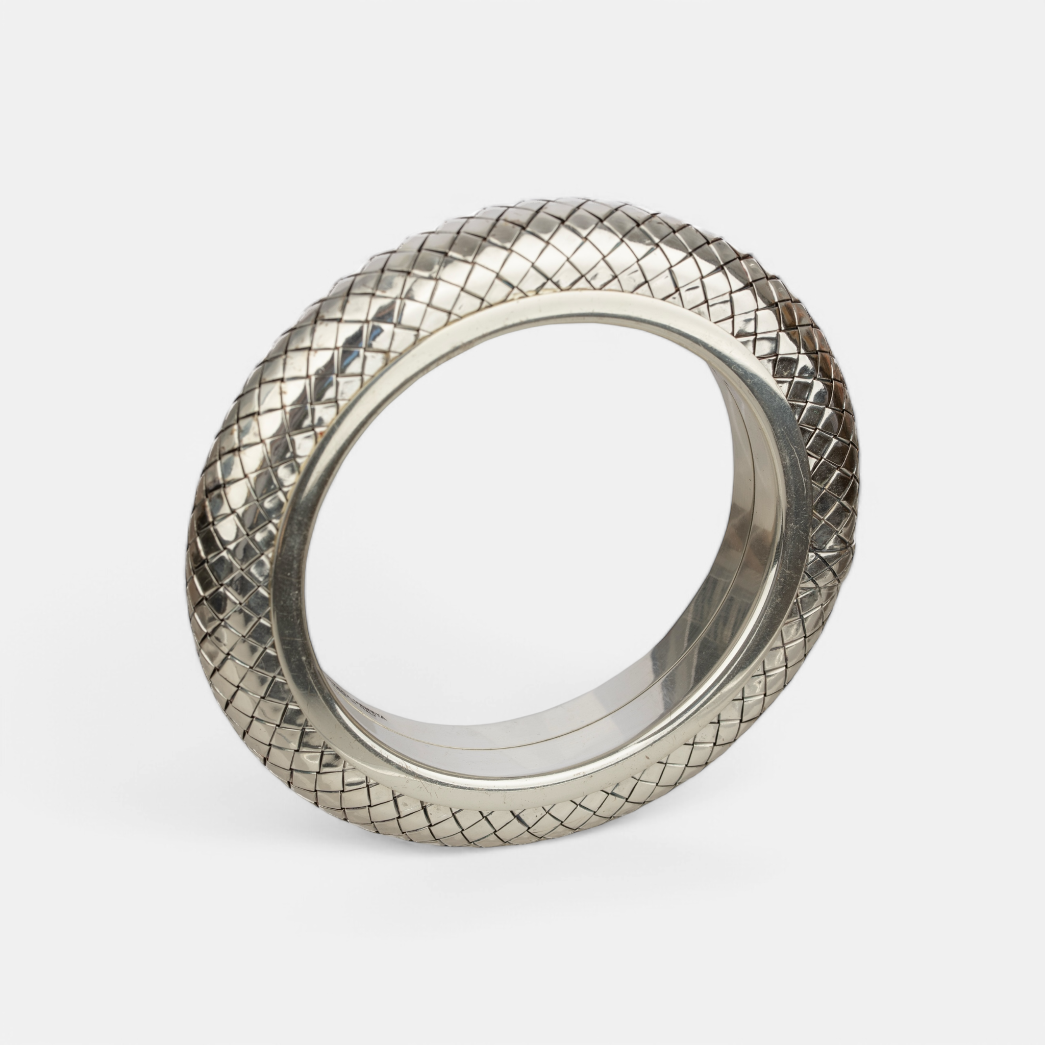 Bottega Veneta Intrecciato Sculpted Sterling Silver Bangle
