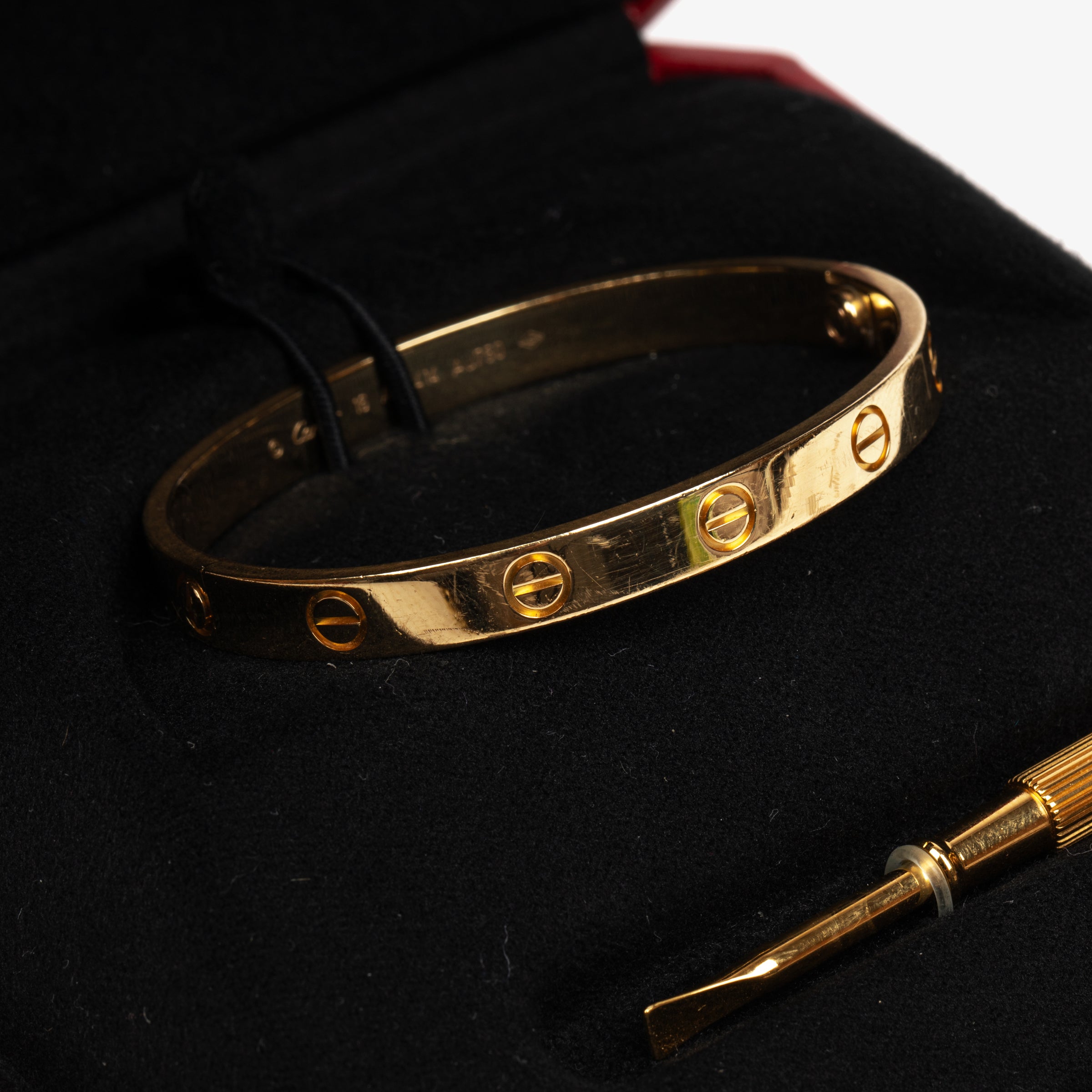 Cartier Love Bracelet in Yellow Gold - Size 16