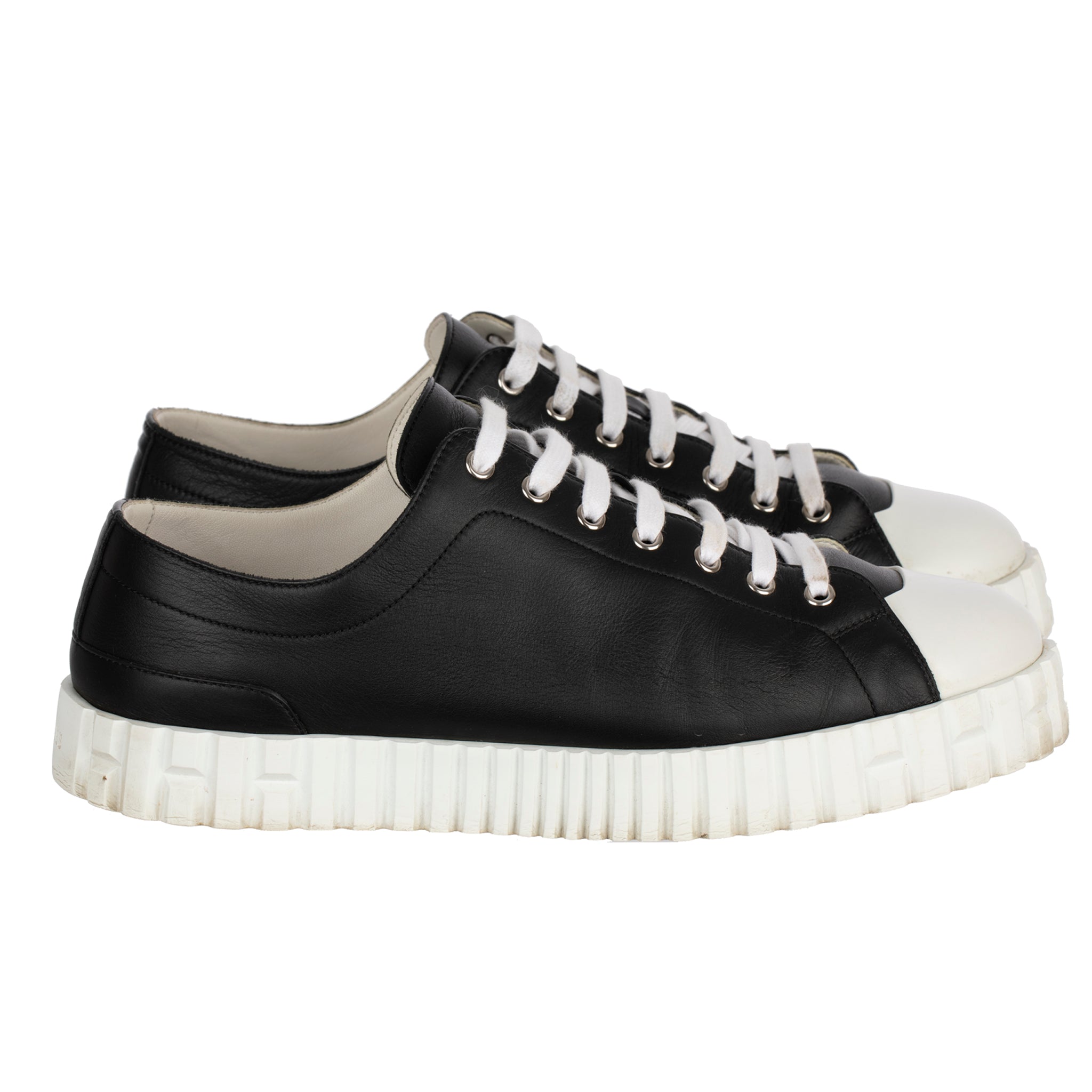 Hermes Mens Black & White Leather Shoes 43 FR