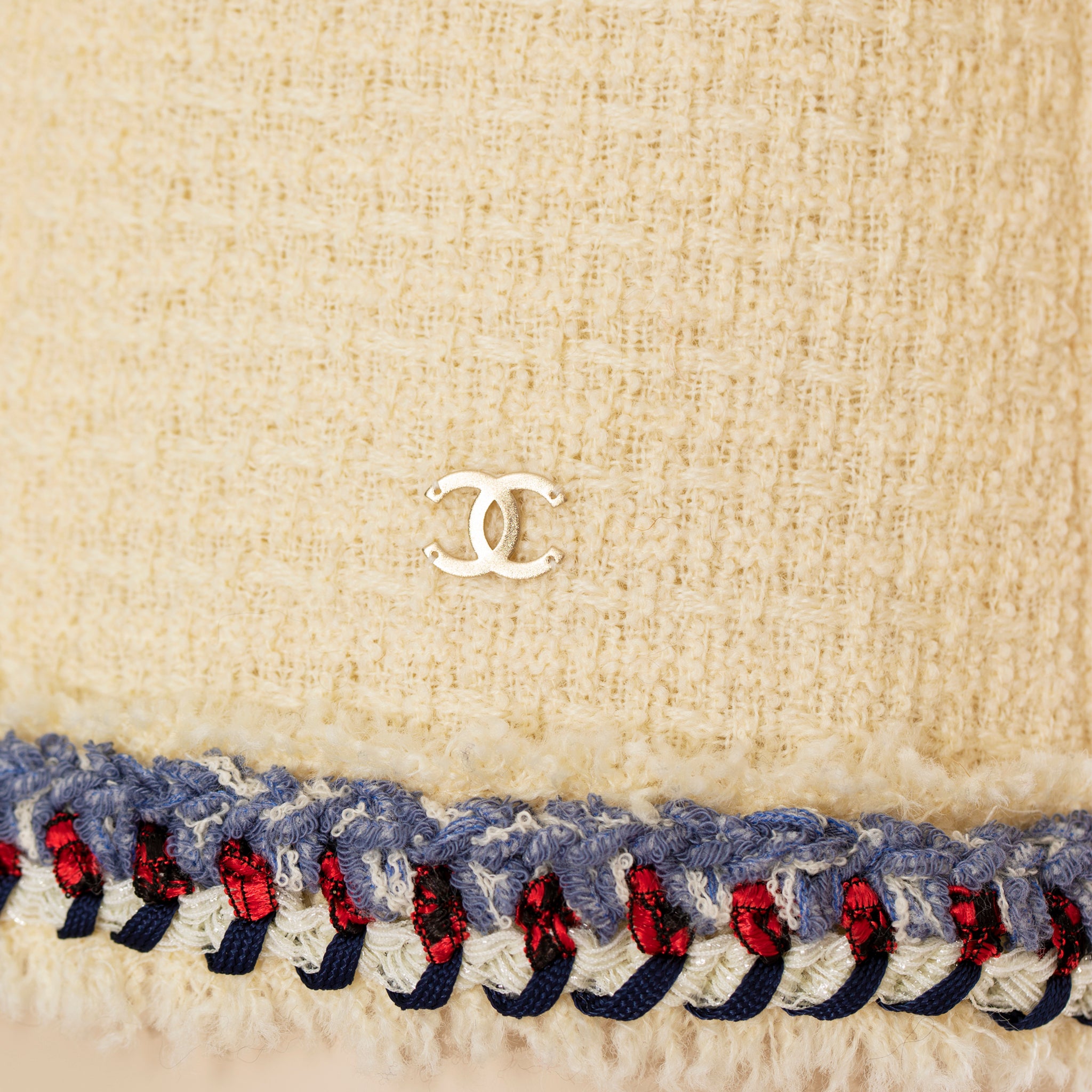 Chanel Ivory Tweed Vest With Braided Trim 40 FR