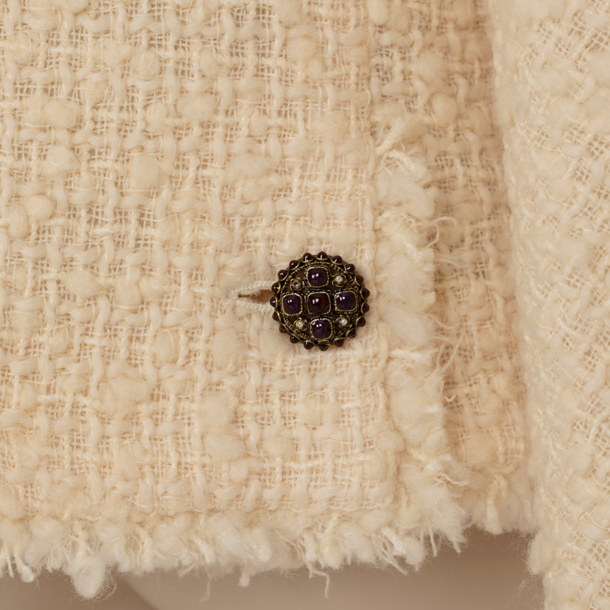 Chanel Cream Tweed Jacket With Plaid Lining 42 FR