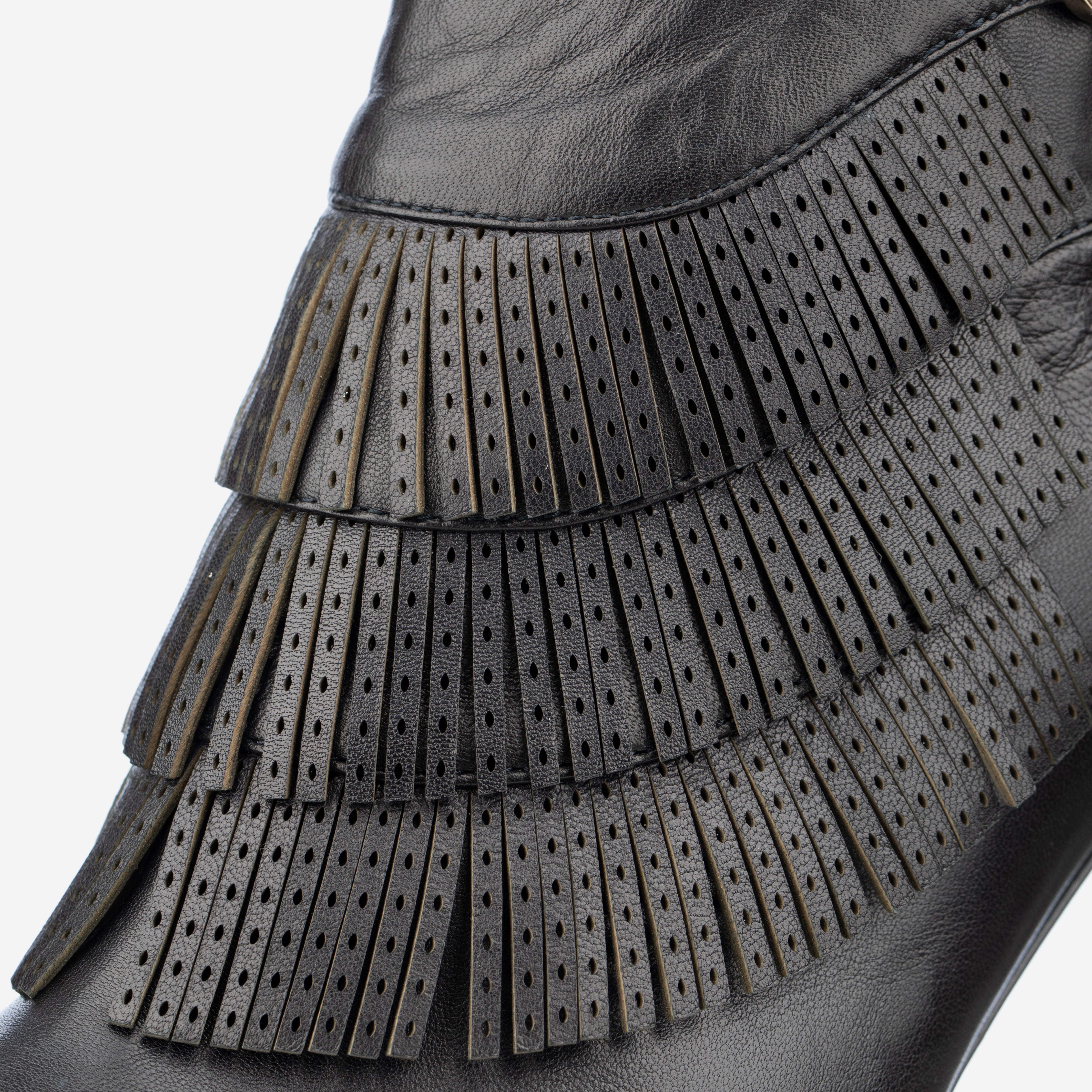 Sergio Rossi Black Leather Fringe Ankle Boots - Size | 39.IT