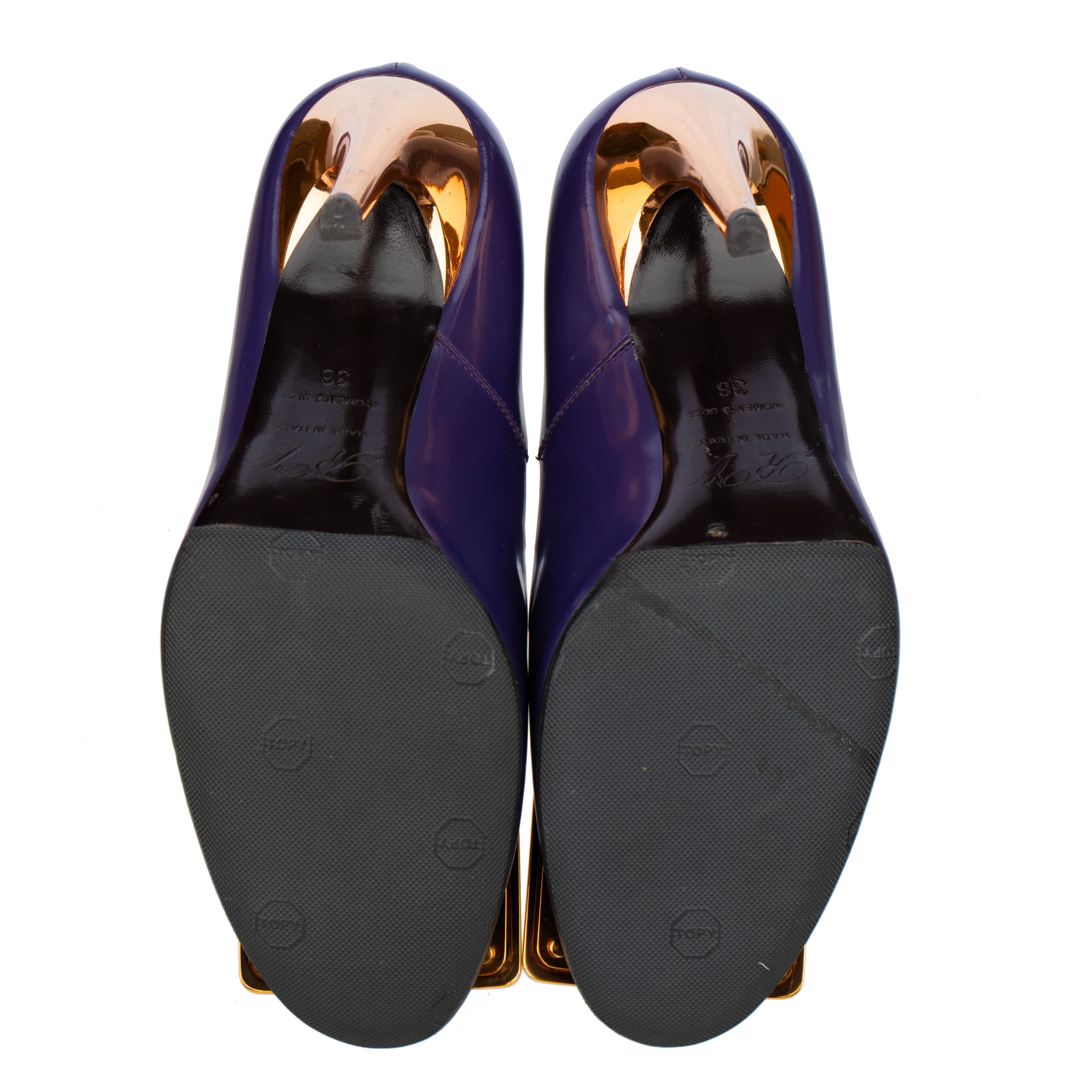 Roger Vivier Aubergine Patent Leather Heels with Gold Details - Size | 36 IT