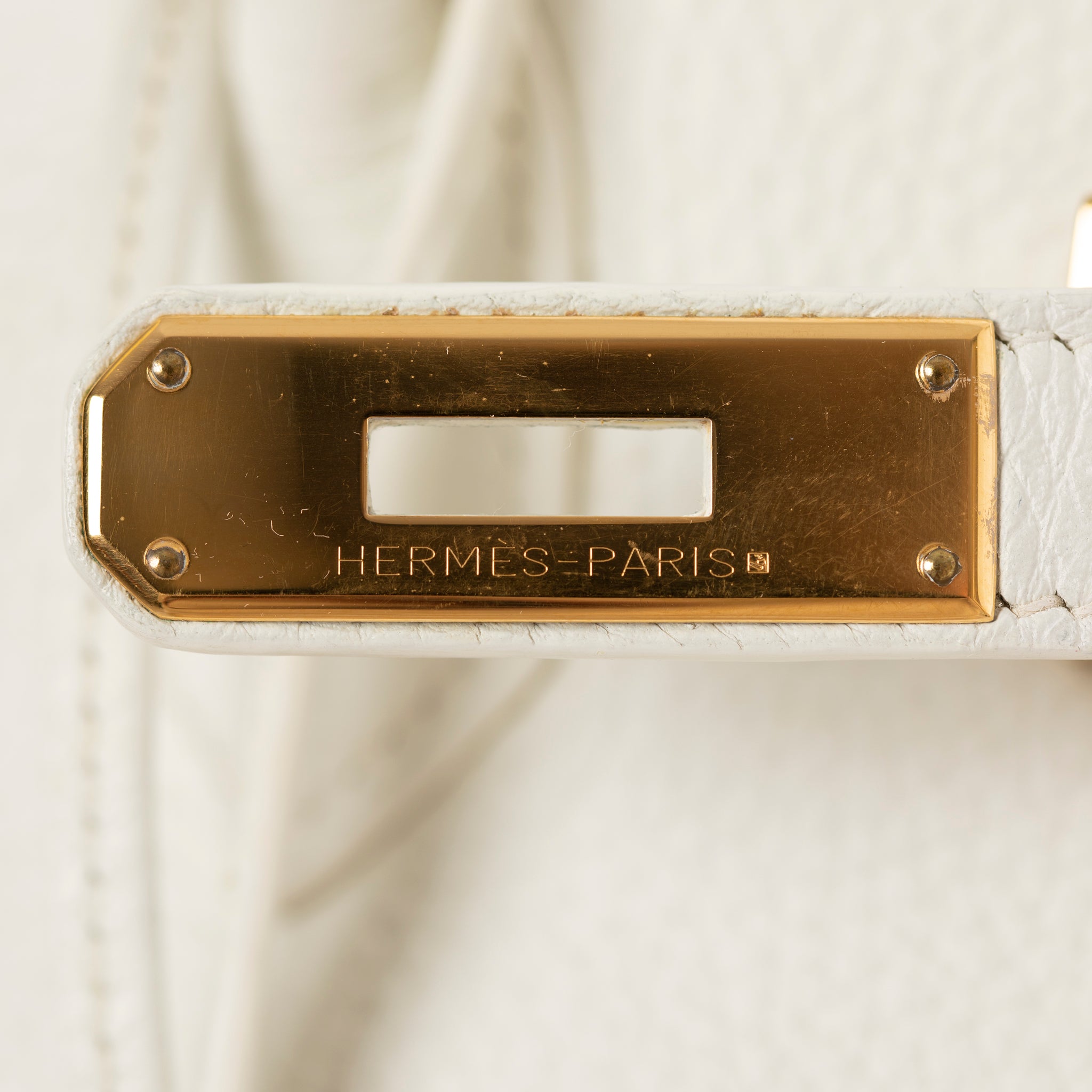 Hermes Birkin 35cm White Clemence Leather Gold Hardware