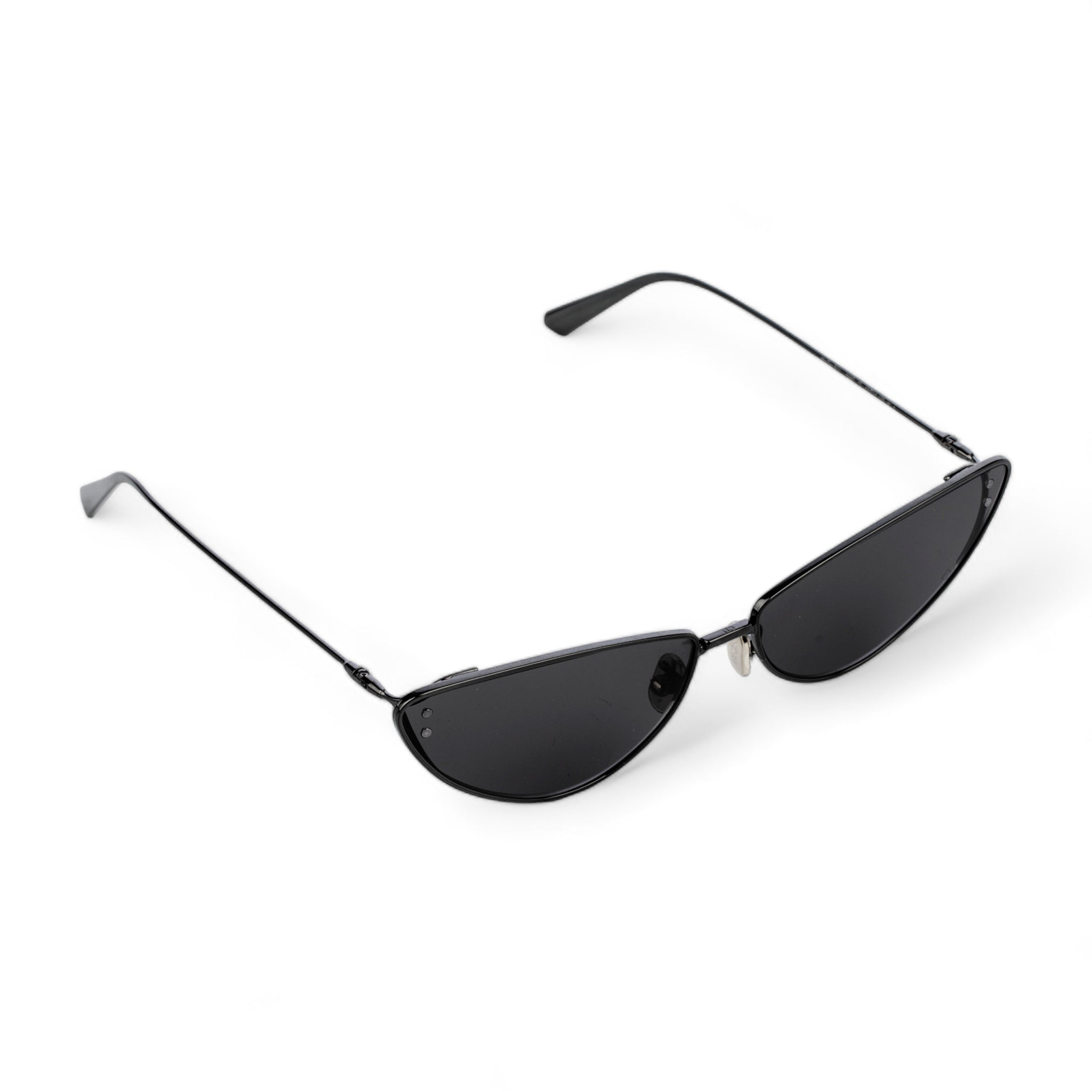 Christian Dior Butterfly Frame Sunglasses | Black