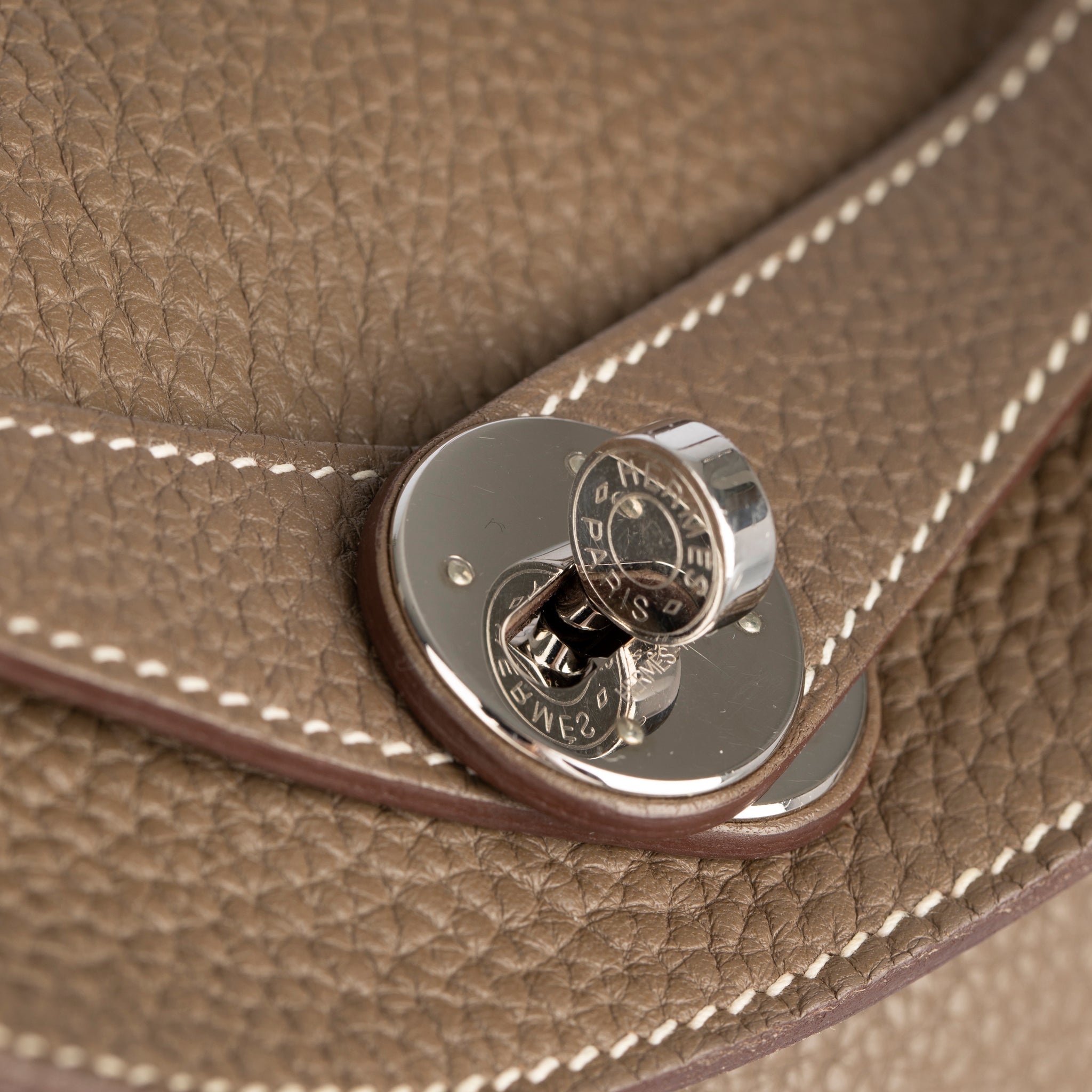 HERMES LINDY 30CM ETOUPE CLEMENCE LEATHER PALLADIUM HARDWARE - On Repeat