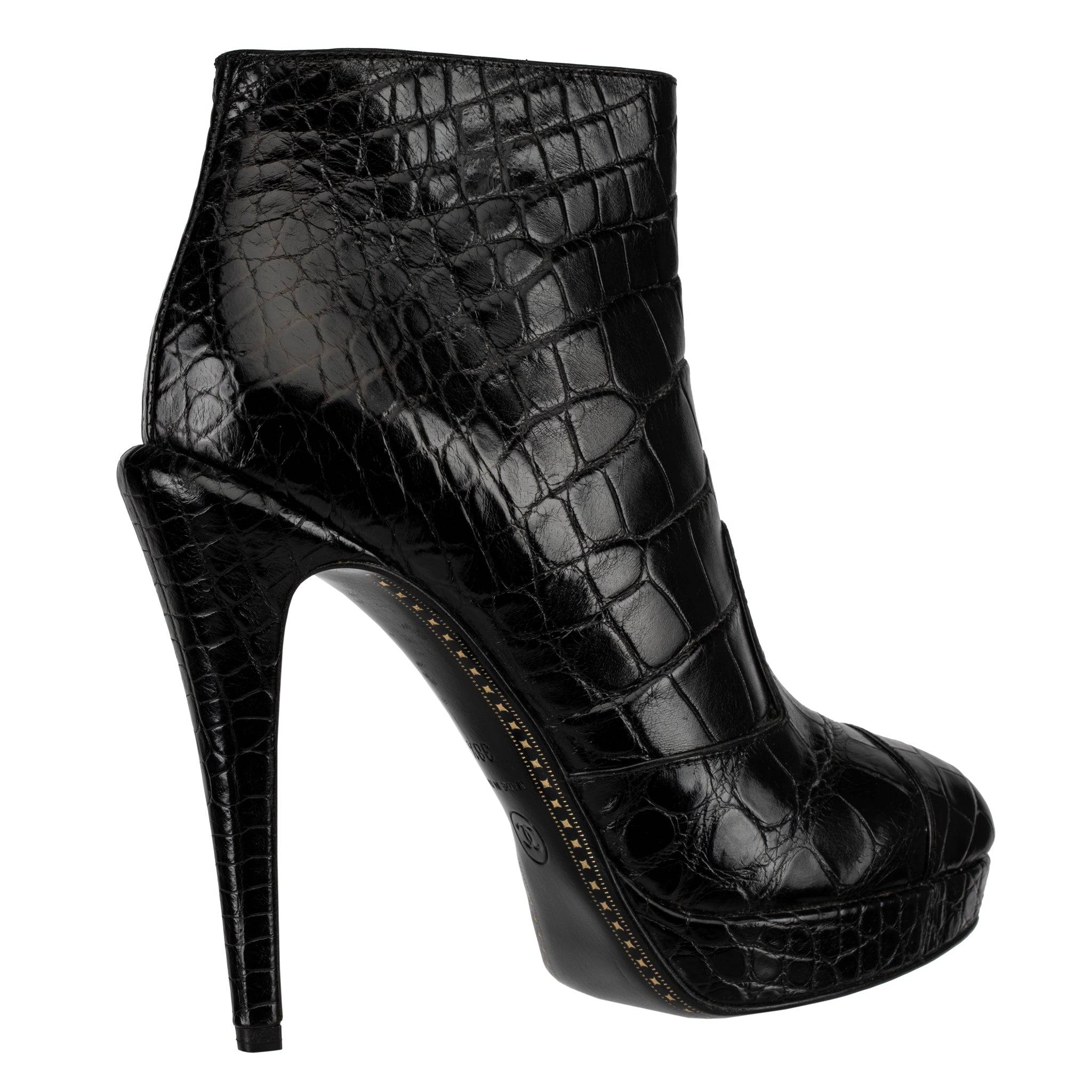 CHANEL BLACK MATTE CROCODILE LEATHER PLATFORM ANKLE BOOTS 38.5 FR - On Repeat