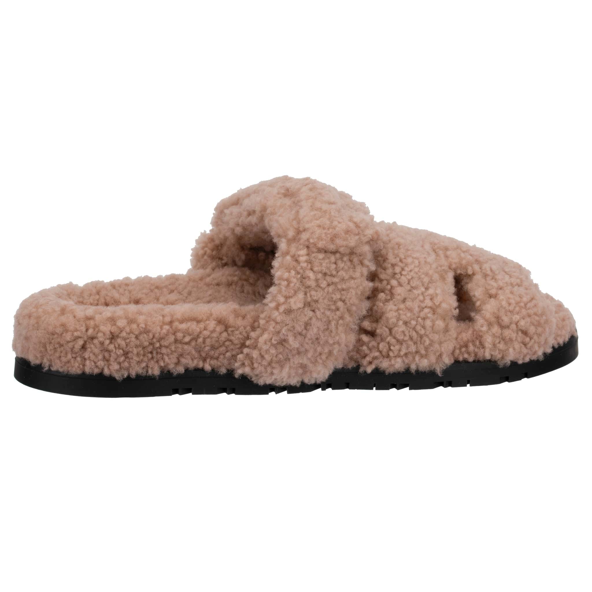 HERMES CHYPRE SANDAL BOIS DE SANTAL SHEARLING PALLADIUM HARDWARE - On Repeat