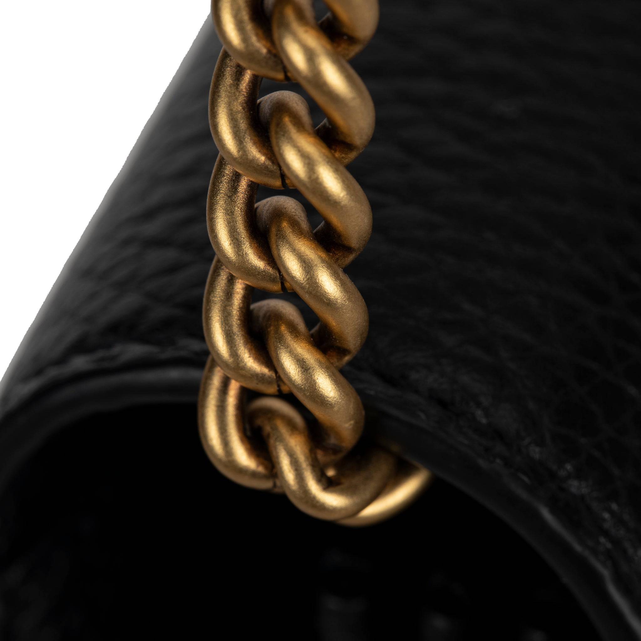GUCCI MARMONT WALLET ON CHAIN BLACK PEBBLED LEATHER AGED GOLD HARDWARE - On Repeat