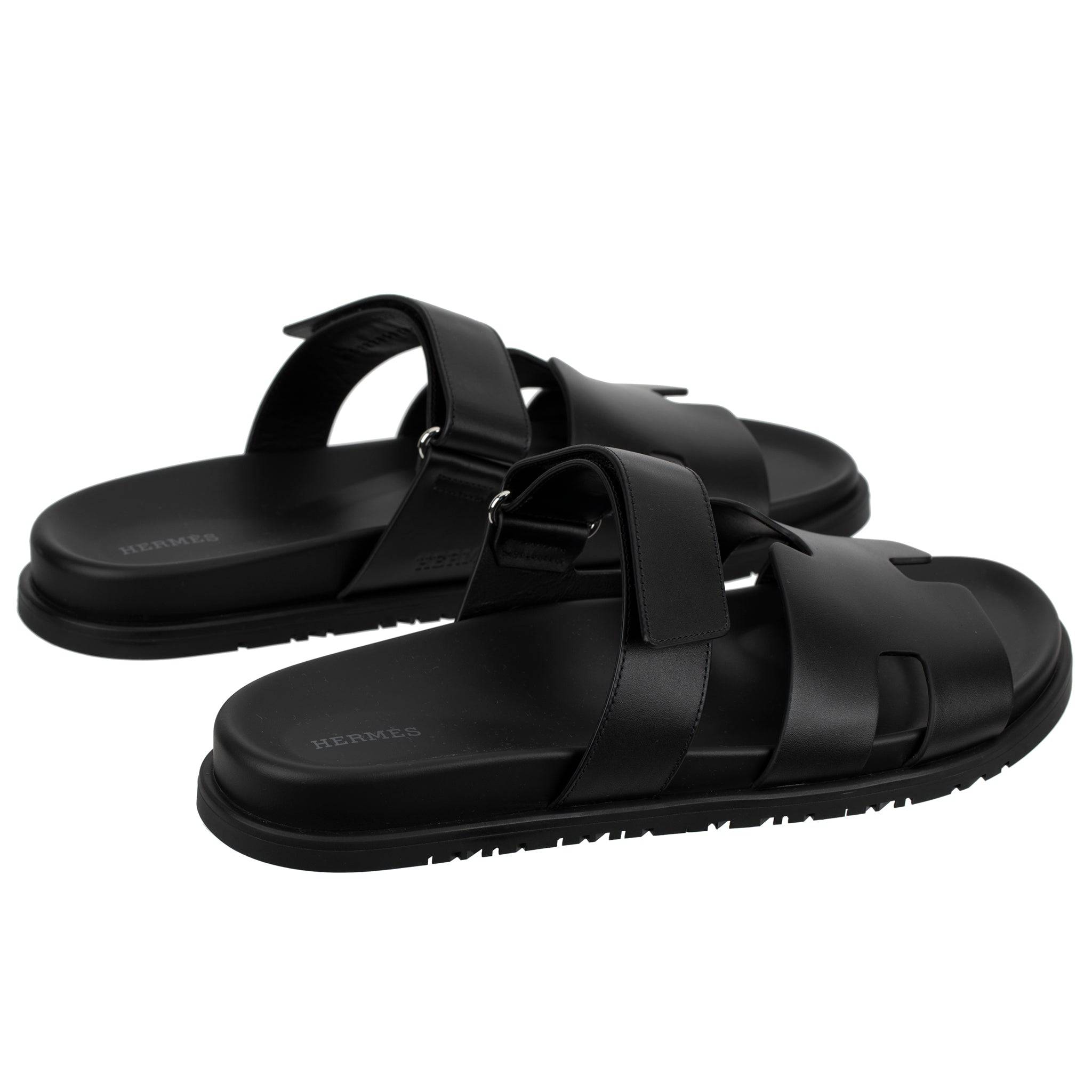 HERMES CHYPRE SANDAL BLACK SMOOTH LEATHER PALLADIUM HARDWARE 45 FR - On Repeat