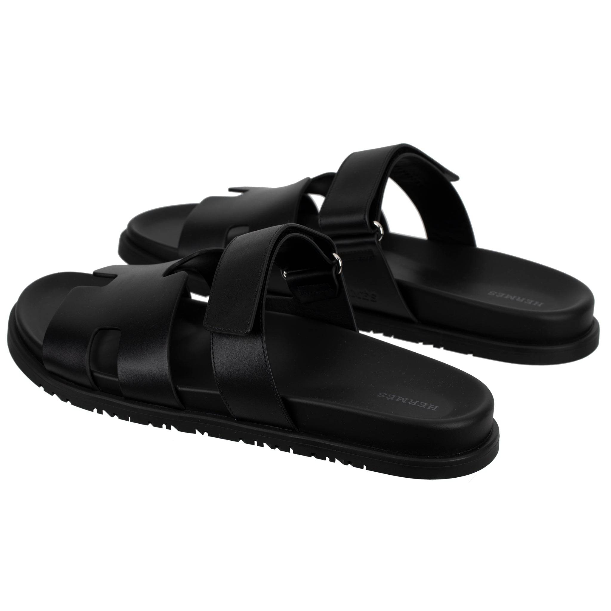 HERMES CHYPRE SANDAL BLACK SMOOTH LEATHER PALLADIUM HARDWARE 45 FR - On Repeat