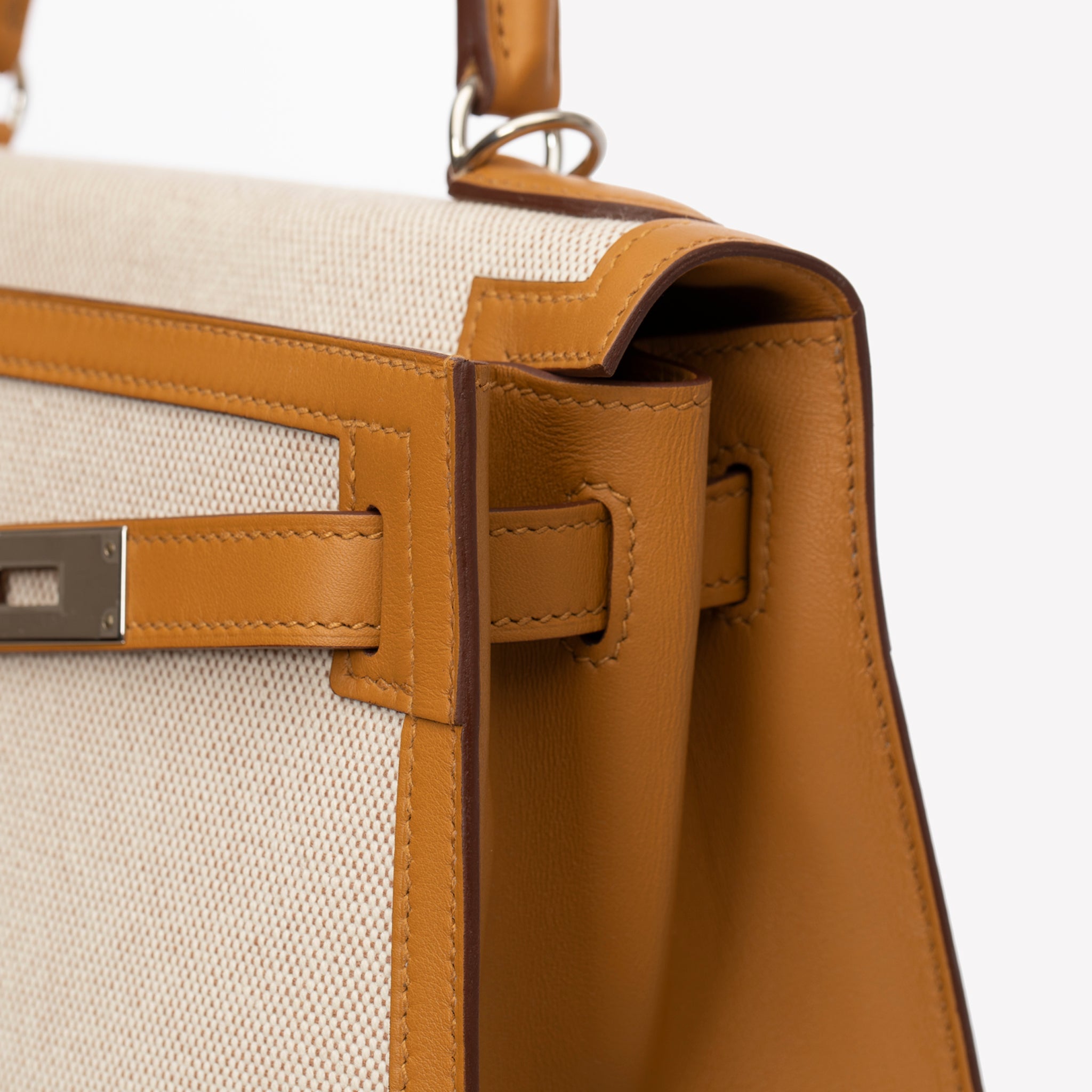 HERMES KELLY 28CM SESAME SWIFT LEATHER, TOILE & PALLADIUM HARDWARE - On Repeat