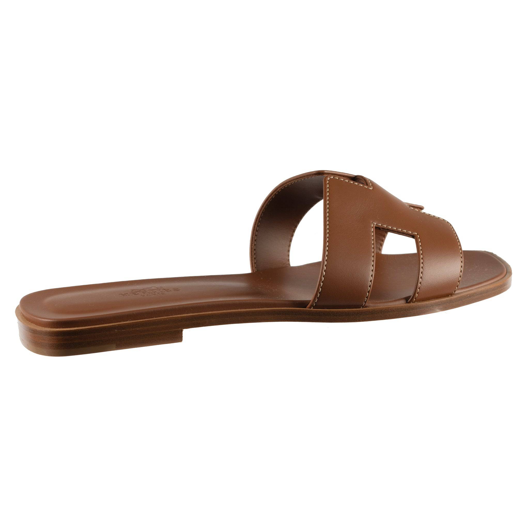 HERMES ORAN SANDAL GOLD SMOOTH LEATHER - On Repeat