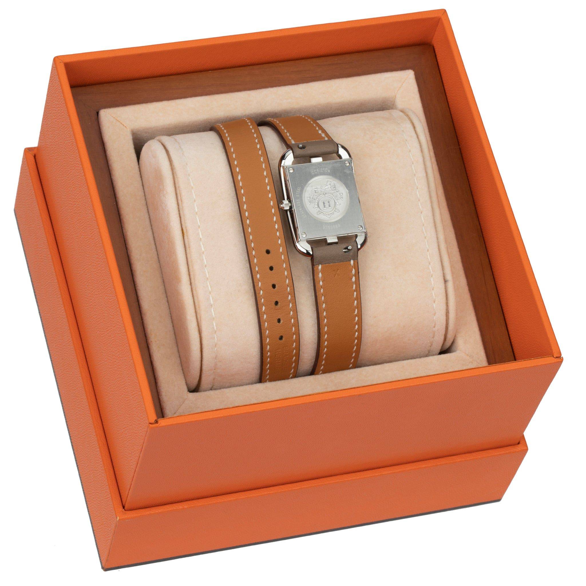 HERMES CAPE COD WATCH DOUBLE TOUR ETOUPE SWIFT LEATHER PALLADIUM HARDWARE - On Repeat