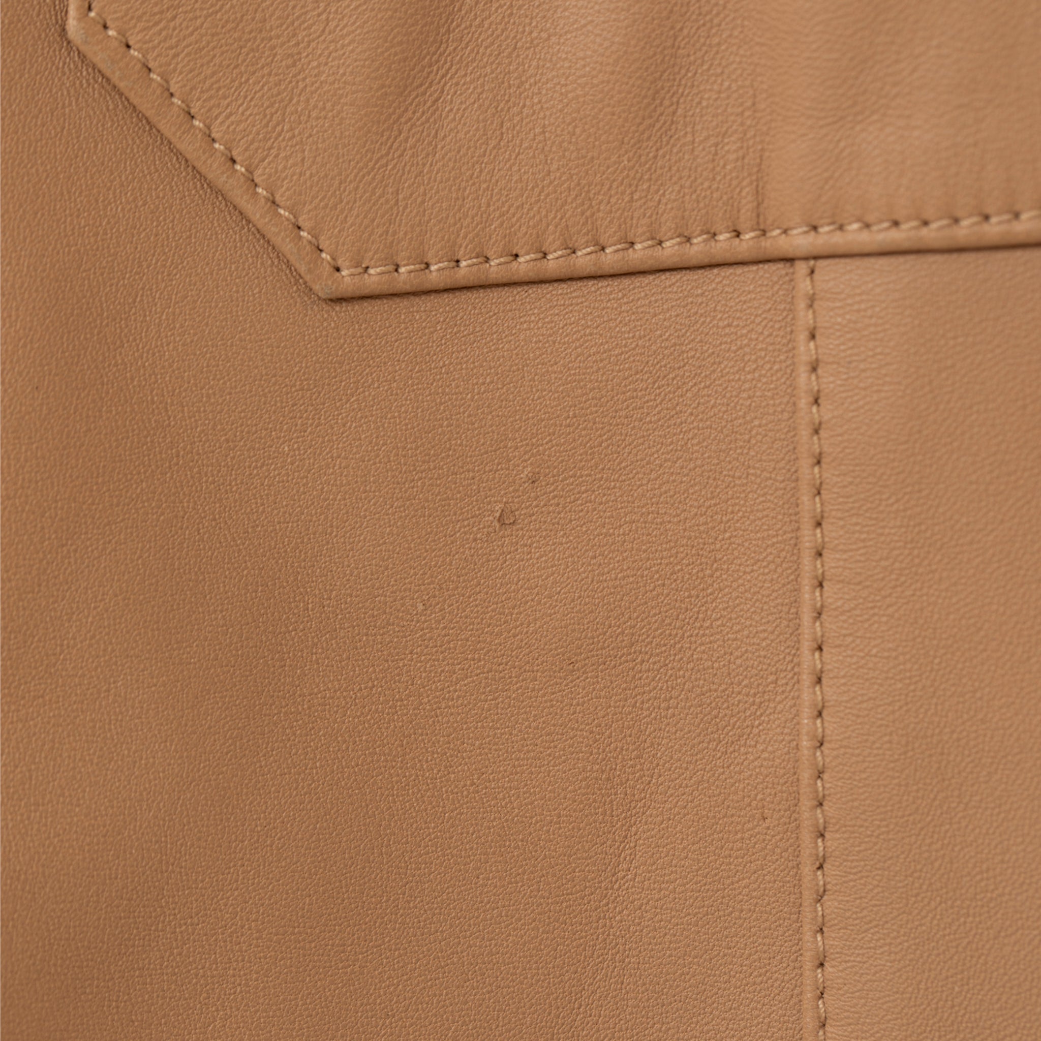 Bally Camel Leather Trench With Zip 36 FR