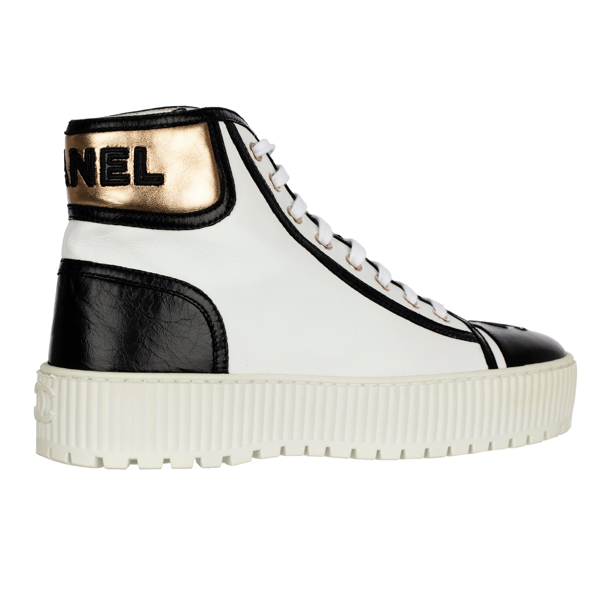 Chanel High Tops Black & White 37.5 FR