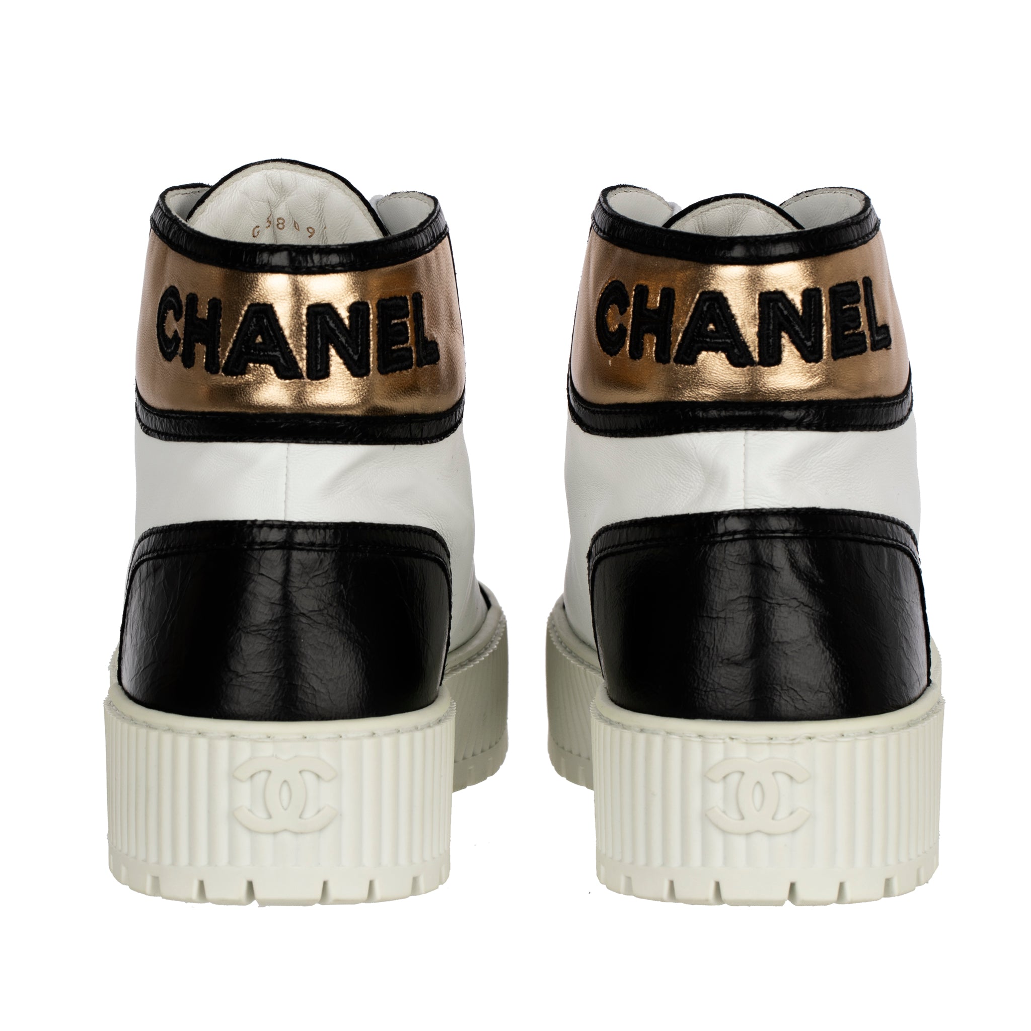 Chanel High Tops Black & White 37.5 FR