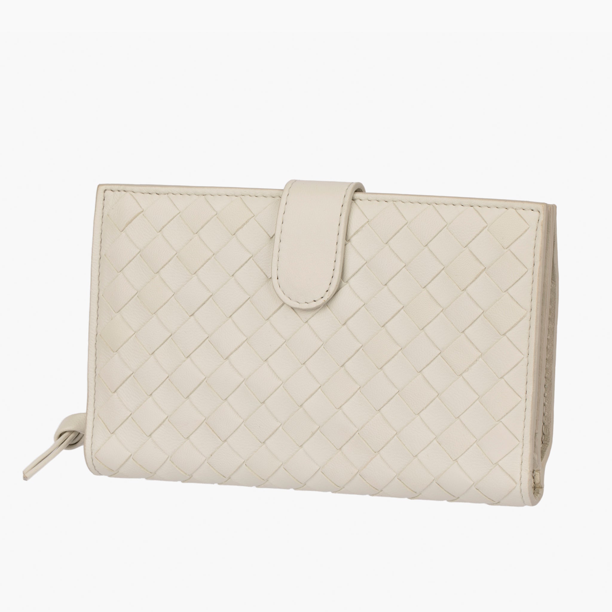 Bottega Veneta Intrecciato Leather Wallet in Ivory