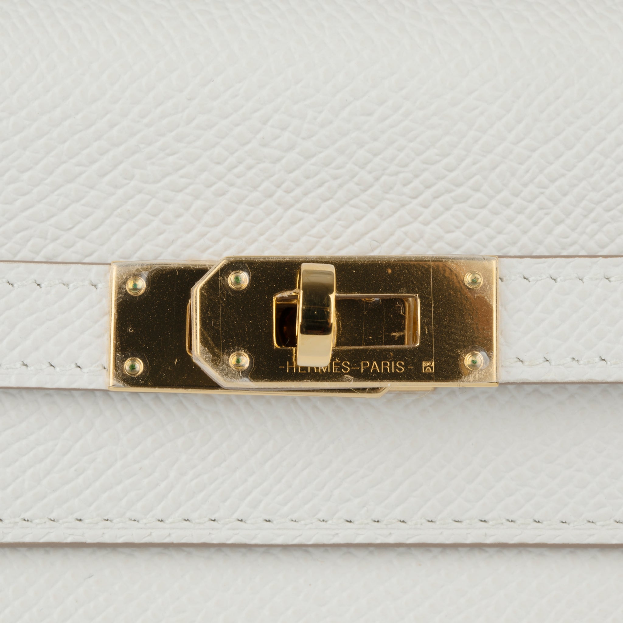 Hermes Kelly-To-Go Gris Pale Epsom Leather Gold Hardware