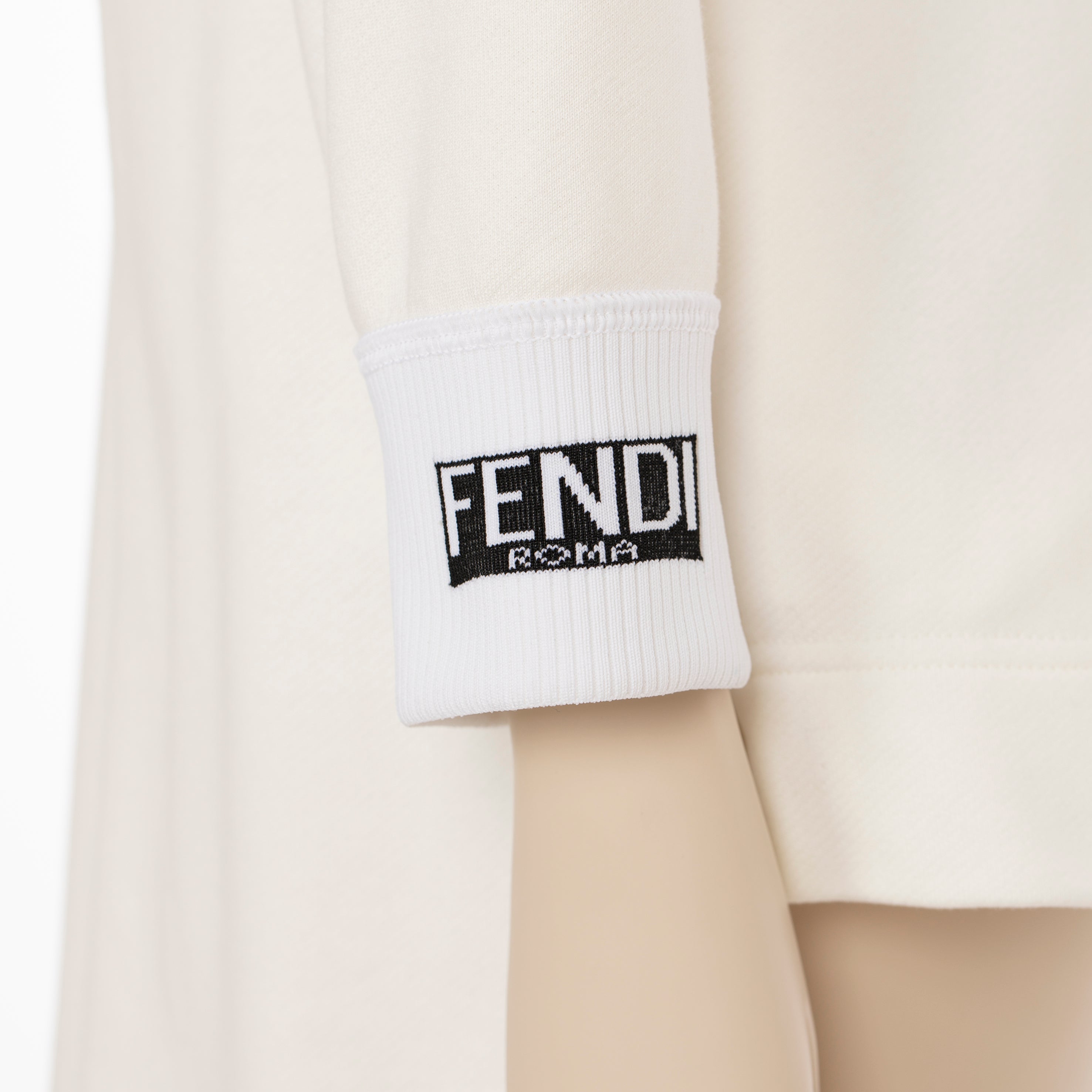 Fendi Oversized Hooded Sweater With Logo Details 38 IT
