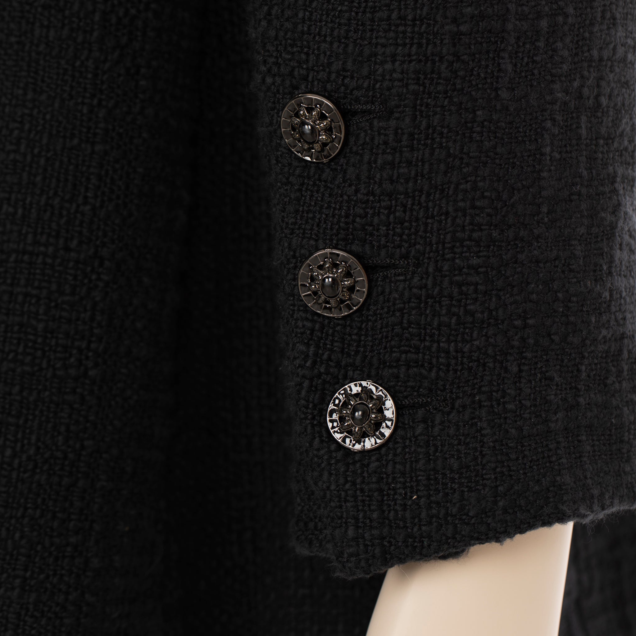 Chanel Black Tweed Blazer 42 FR