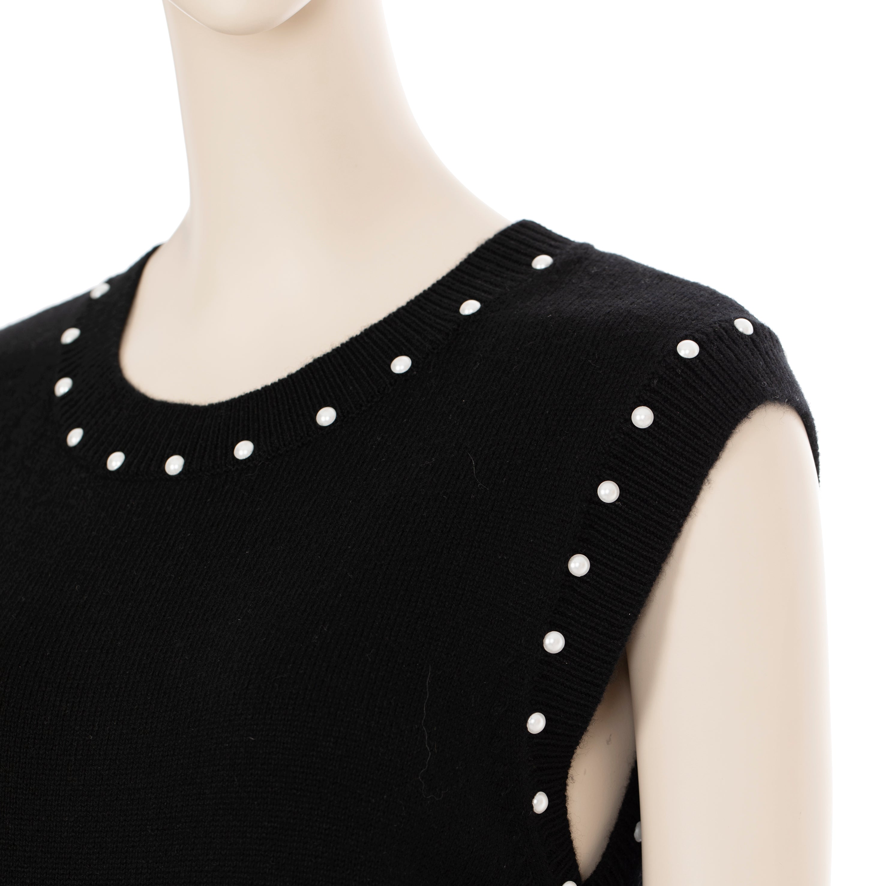 Chanel Black Knit Dress With Faux Pearl Details 40 FR