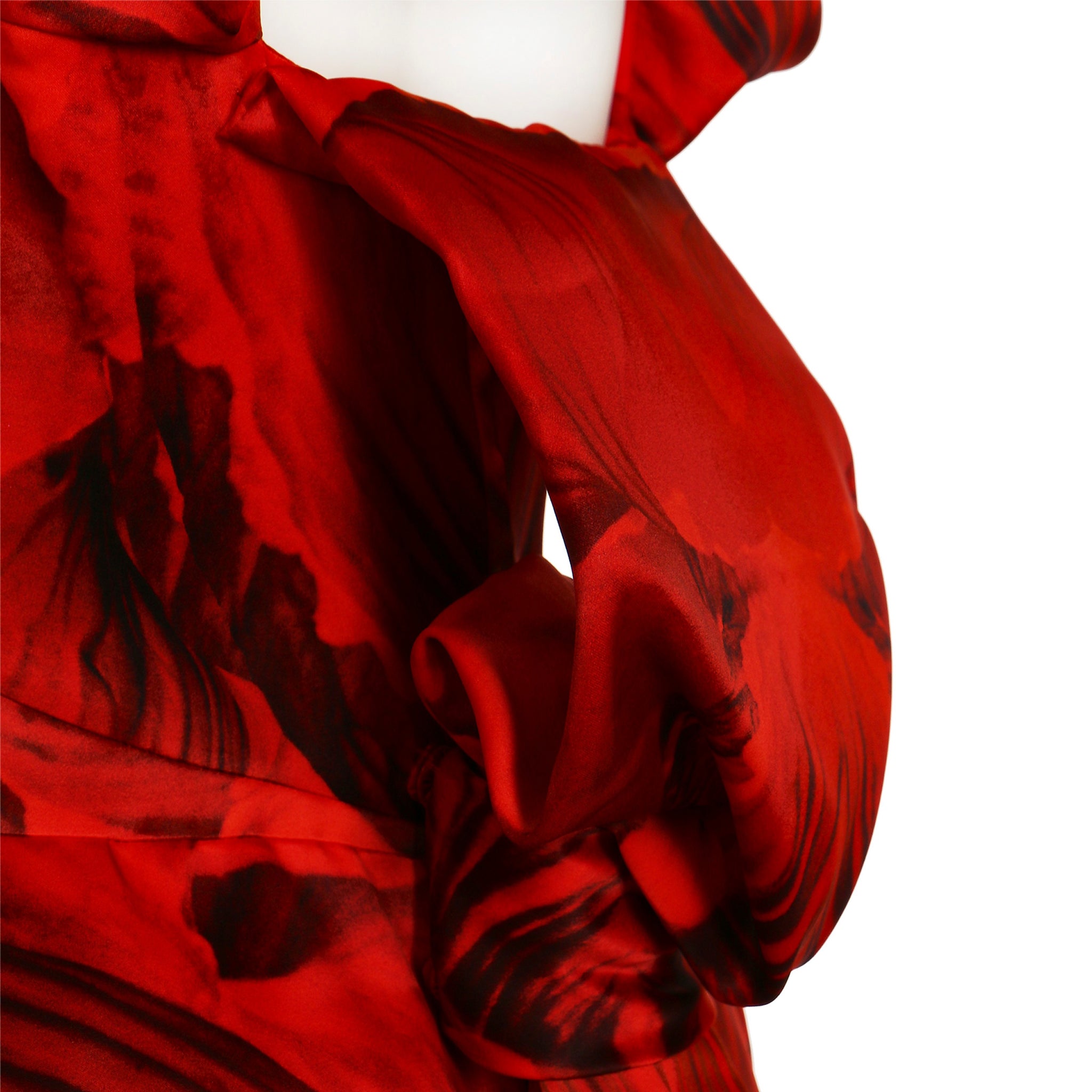 Alexander McQueen By Sarah Burton Flame Red Silk Organza Gown 40 IT