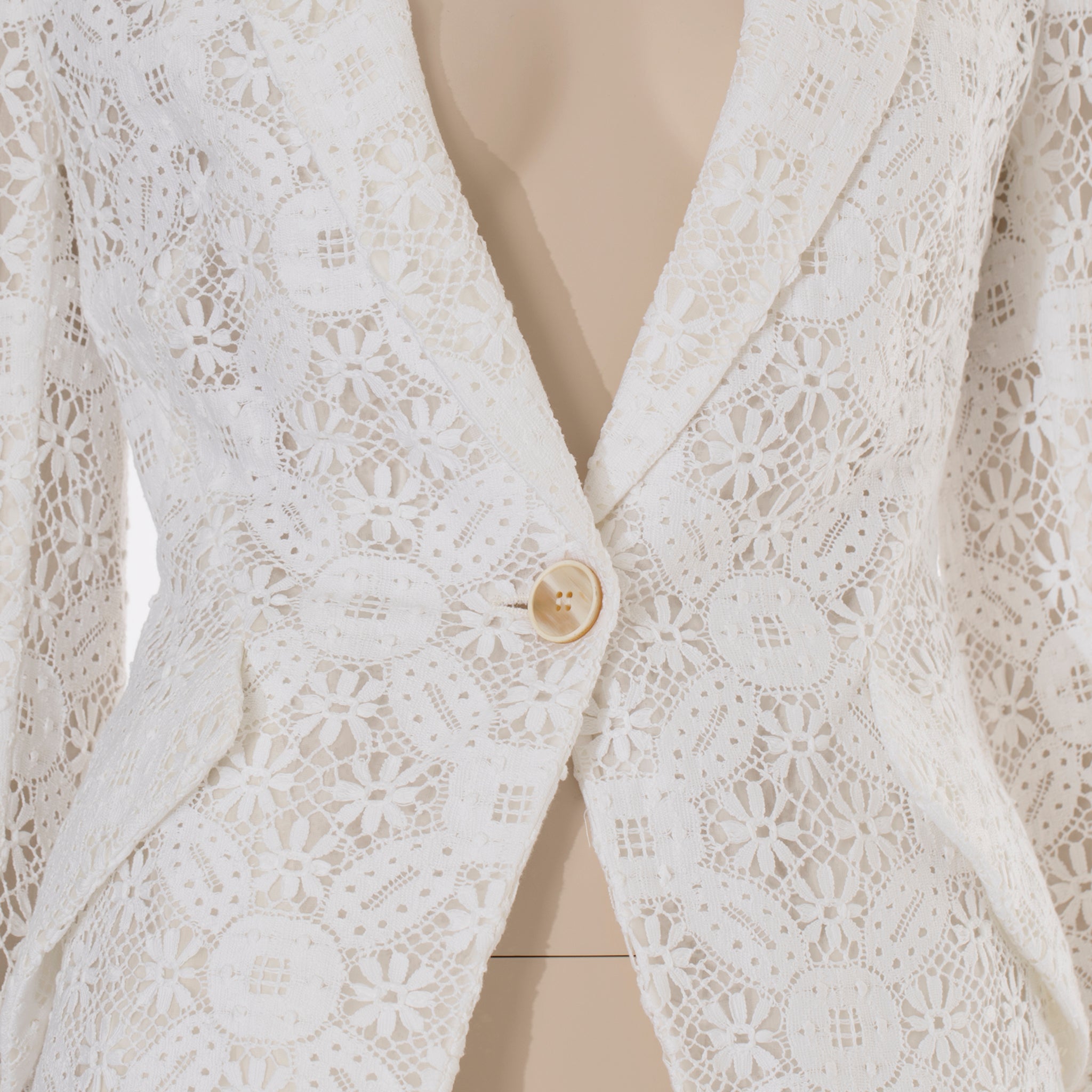 Alexander McQueen Broderie Anglaise Lace Blazer 38 IT