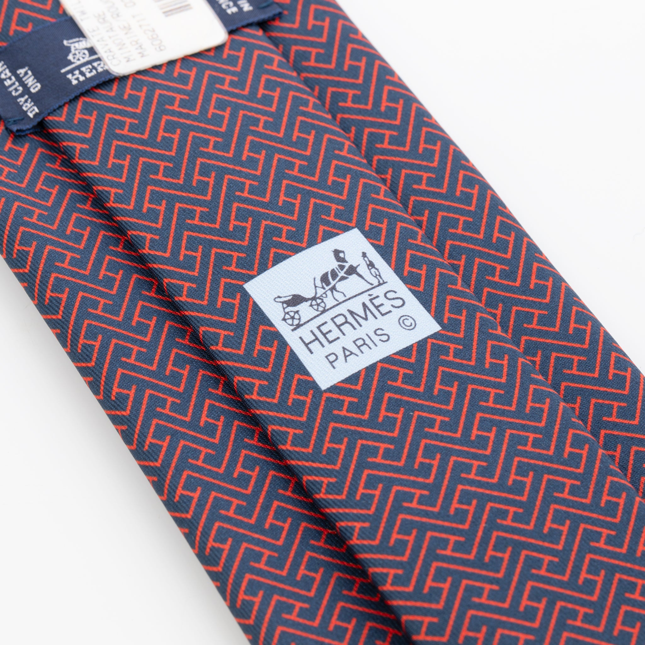 Hermes Mens Marine & Rouge Silk Tie