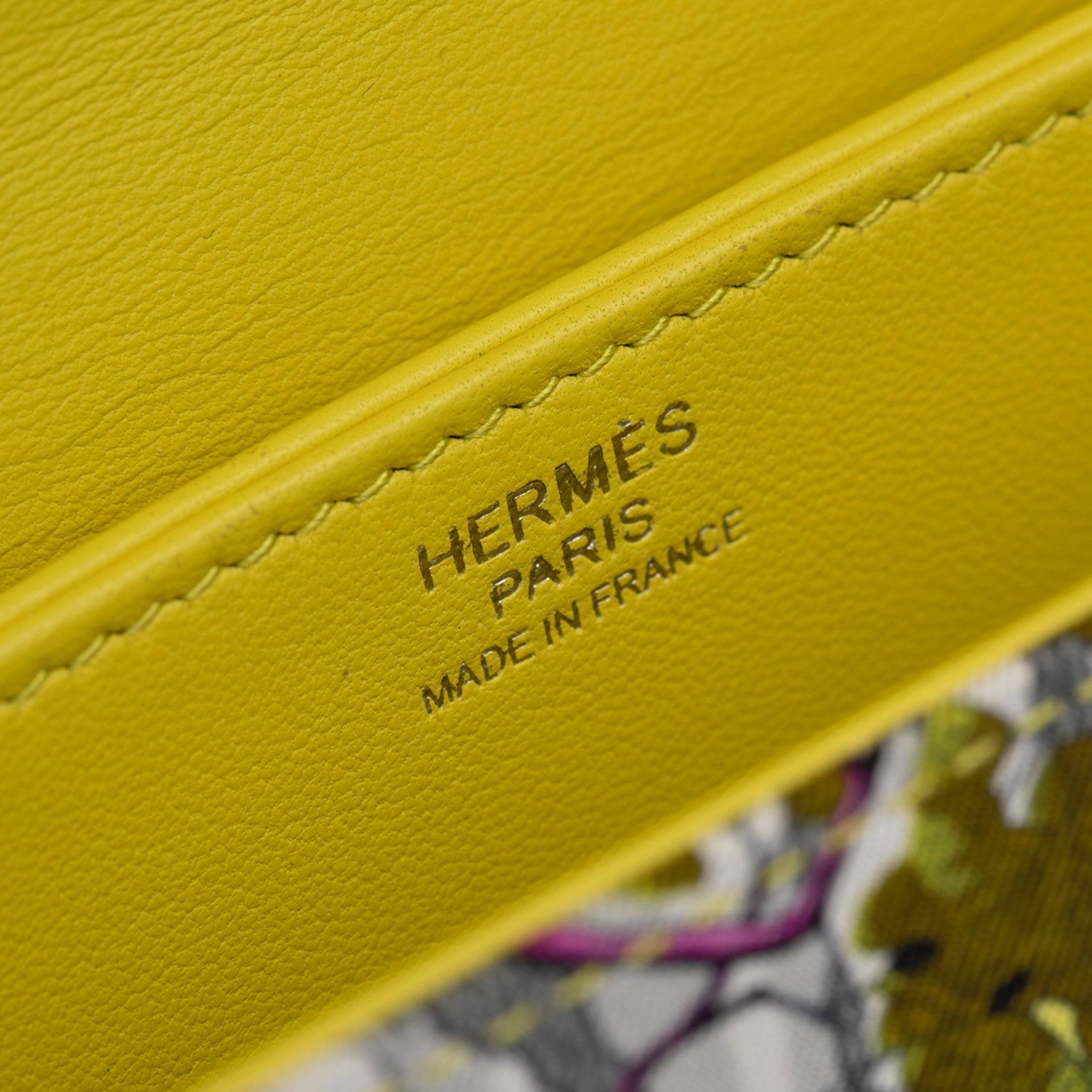 HERMES 2020 20CM LIMITED EDITION "SIESTE AU PARADIS" LIME SILK & SWIFT LEATHER PALLADIUM  HARDWARE - On Repeat