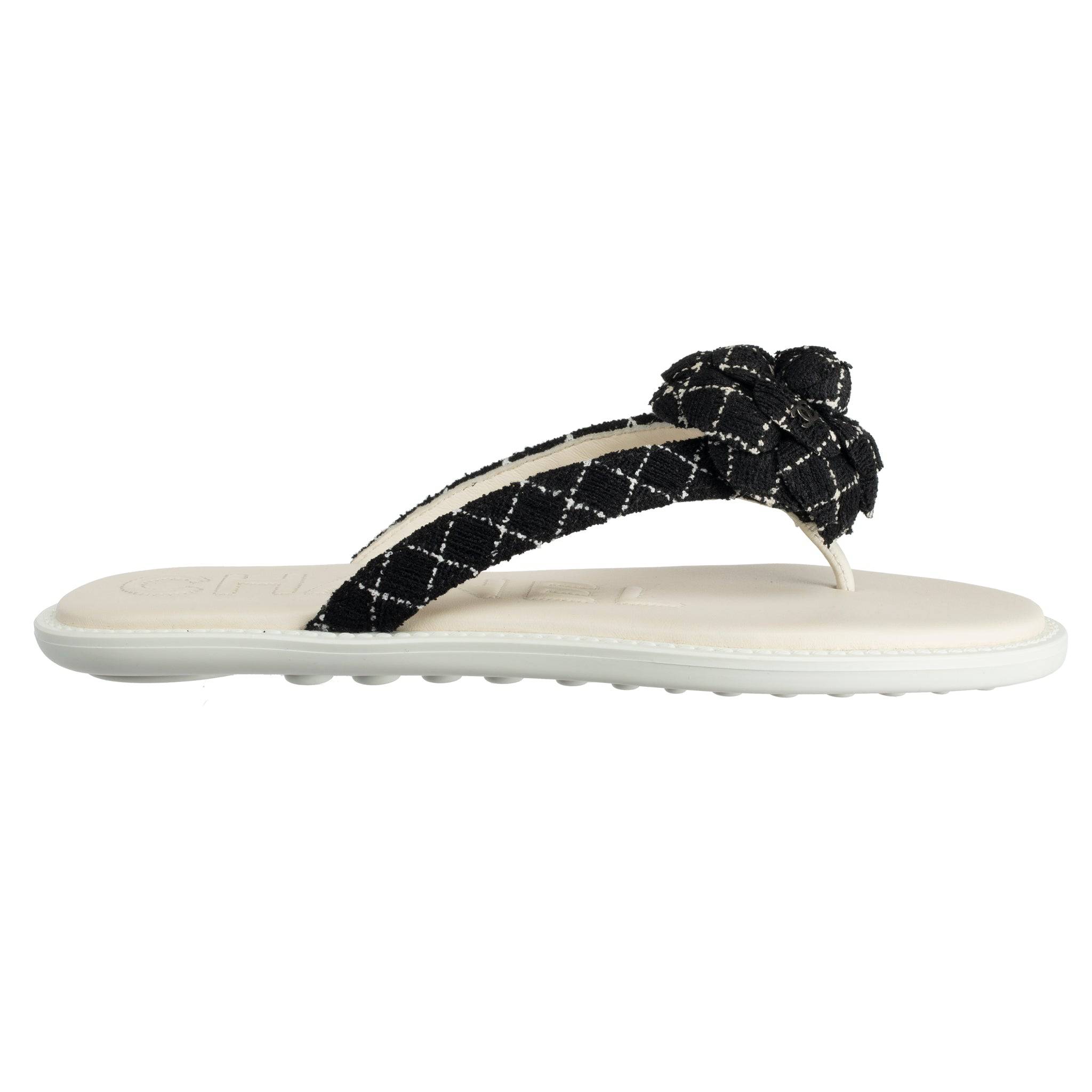 CHANEL TWEED CAMELIA BLACK & WHITE SANDALS 37 FR - On Repeat