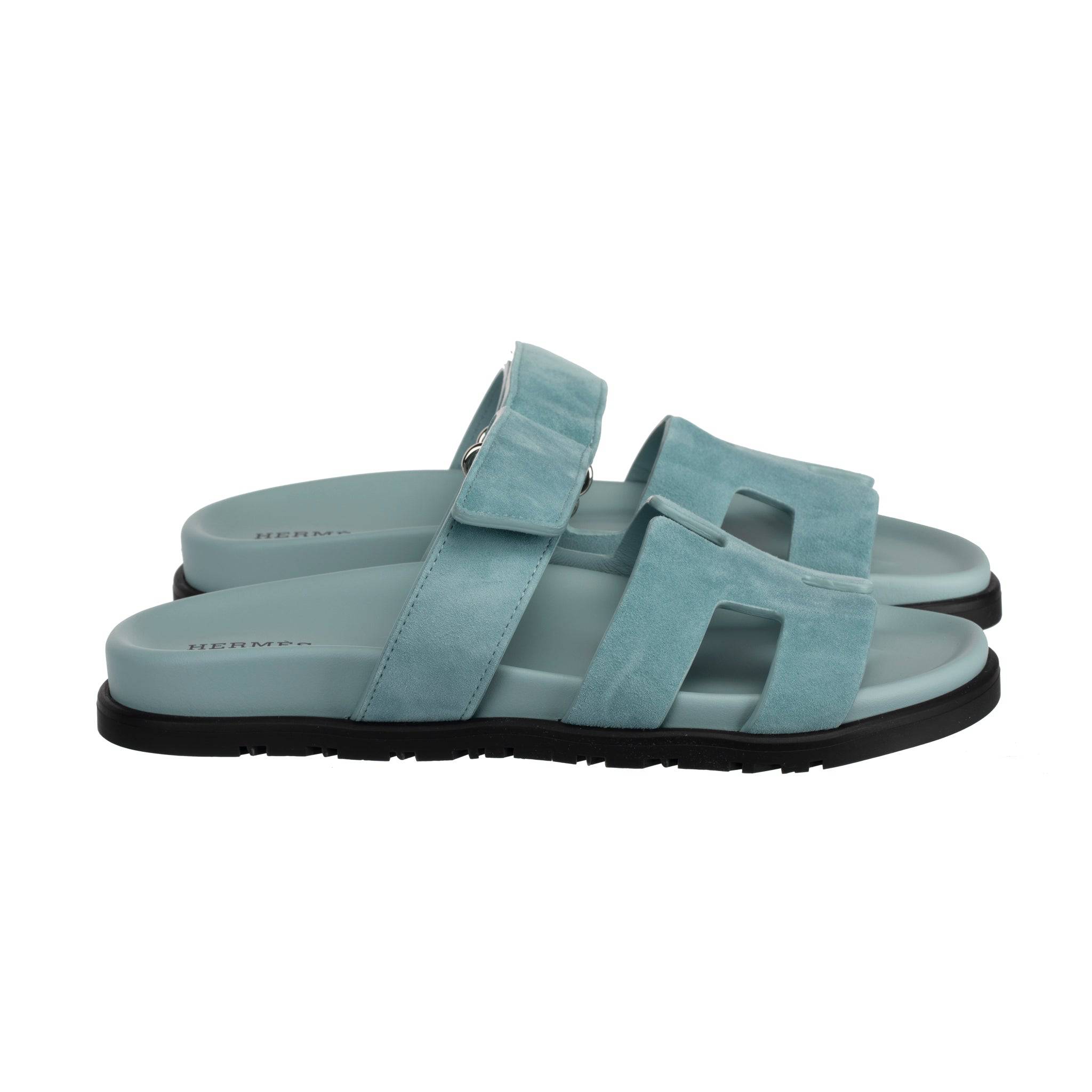 HERMES CHYPRE SANDAL VERT D'EAU SUEDE PALLADIUM HARDWARE 38 FR - On Repeat