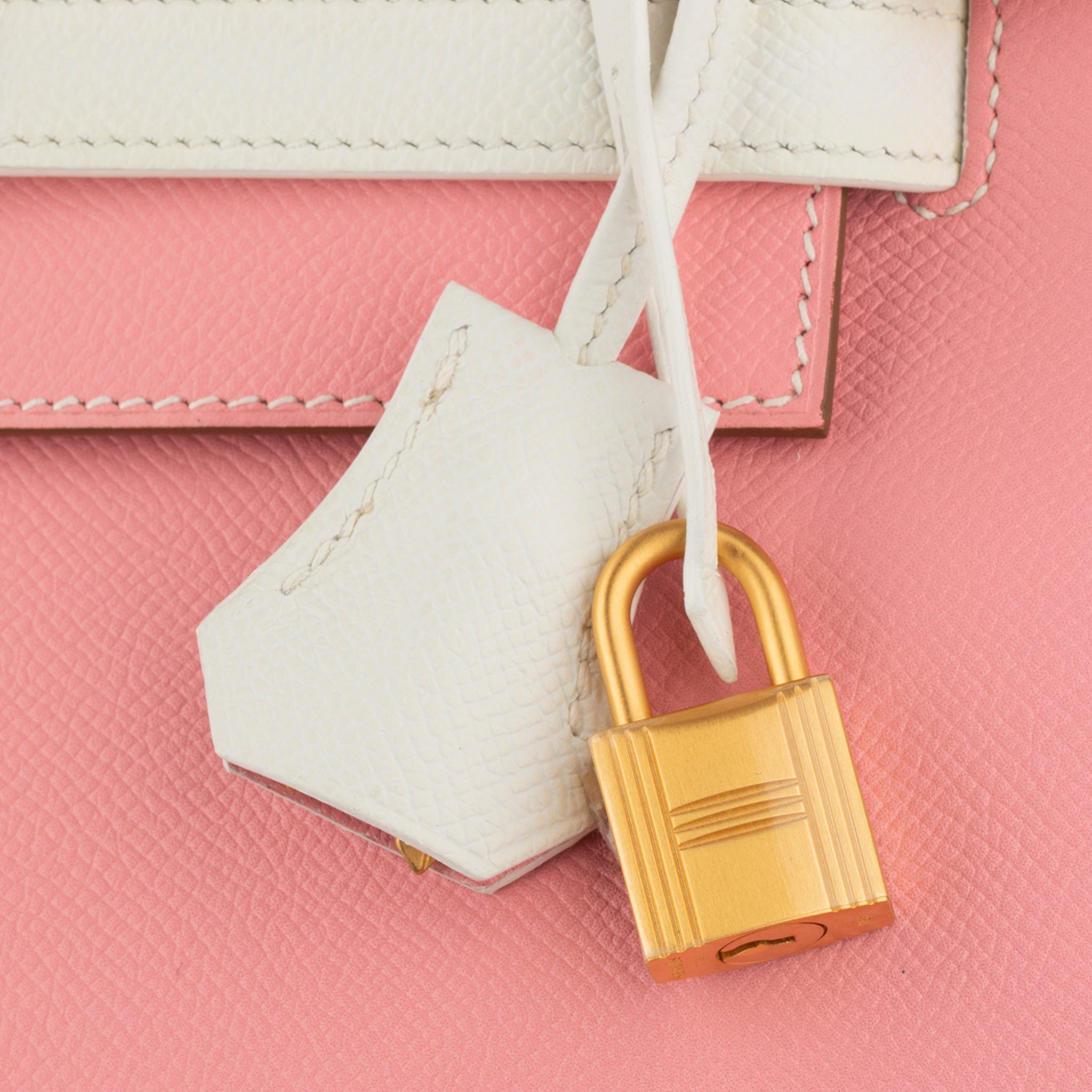 HERMES KELLY 28CM SPECIAL ORDER WHITE AND ROSE CONFETTI EPSOM LEATHER BRUSHED GOLD HARDWARE - On Repeat