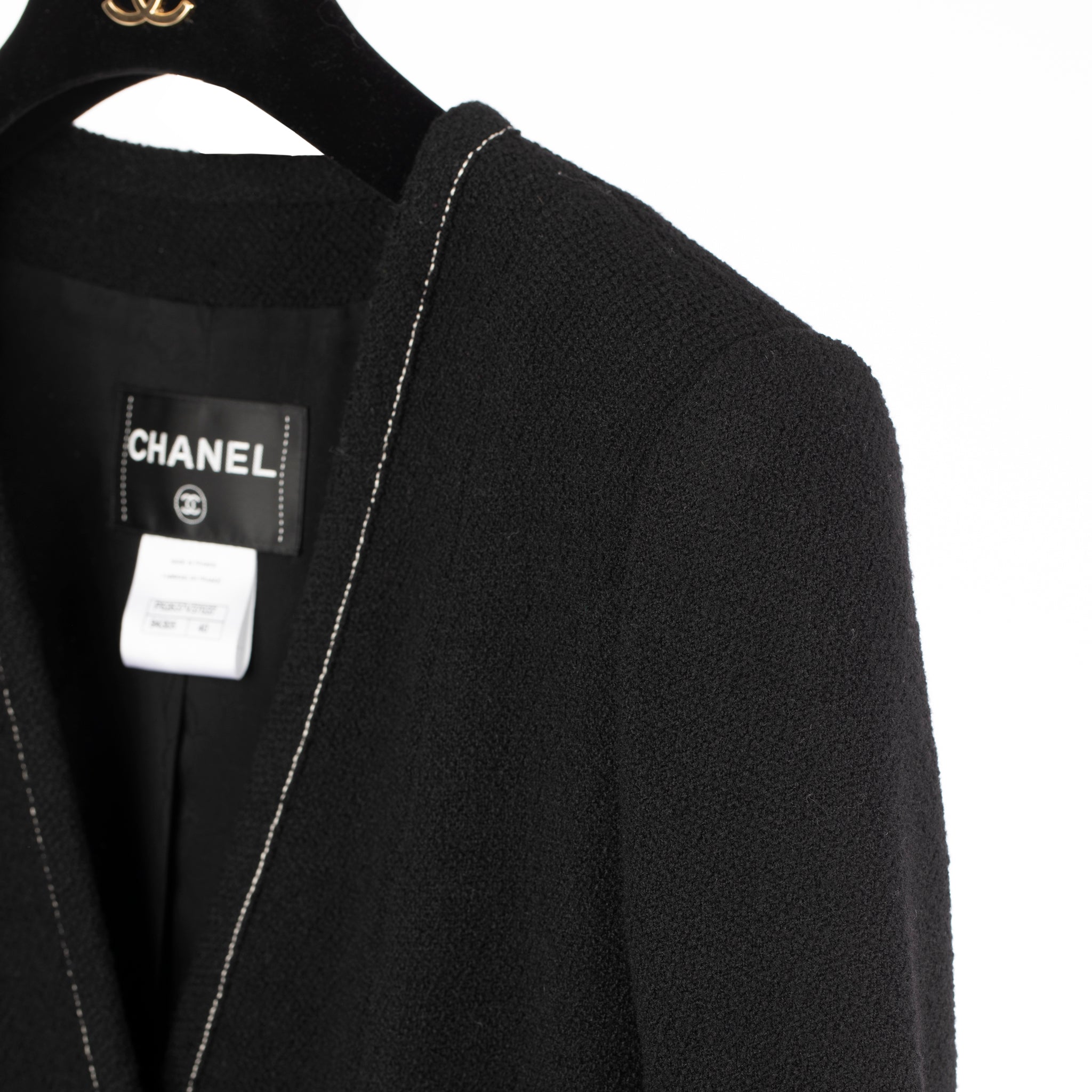 Chanel Black Jacket With Camelia Buttons 40 Fr - On Repeat