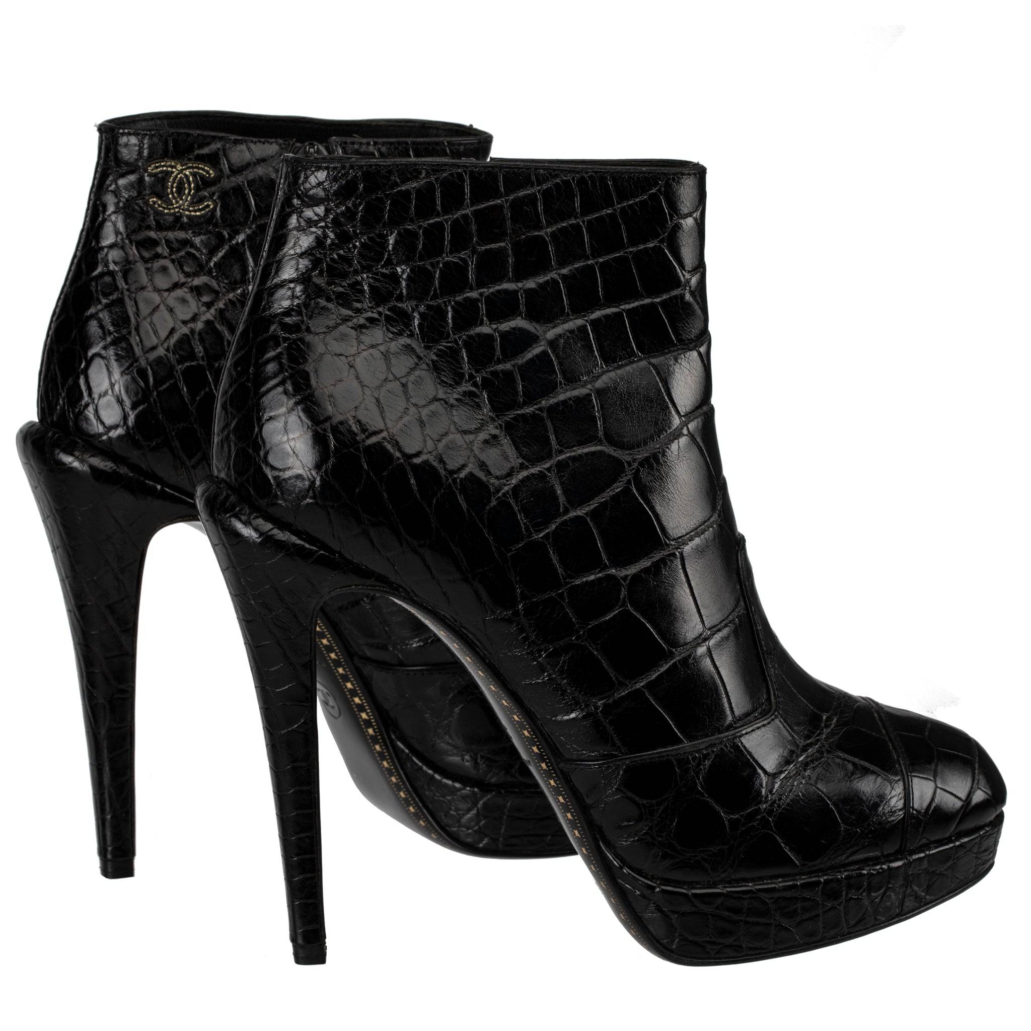 CHANEL BLACK MATTE CROCODILE LEATHER PLATFORM ANKLE BOOTS 38.5 FR - On Repeat