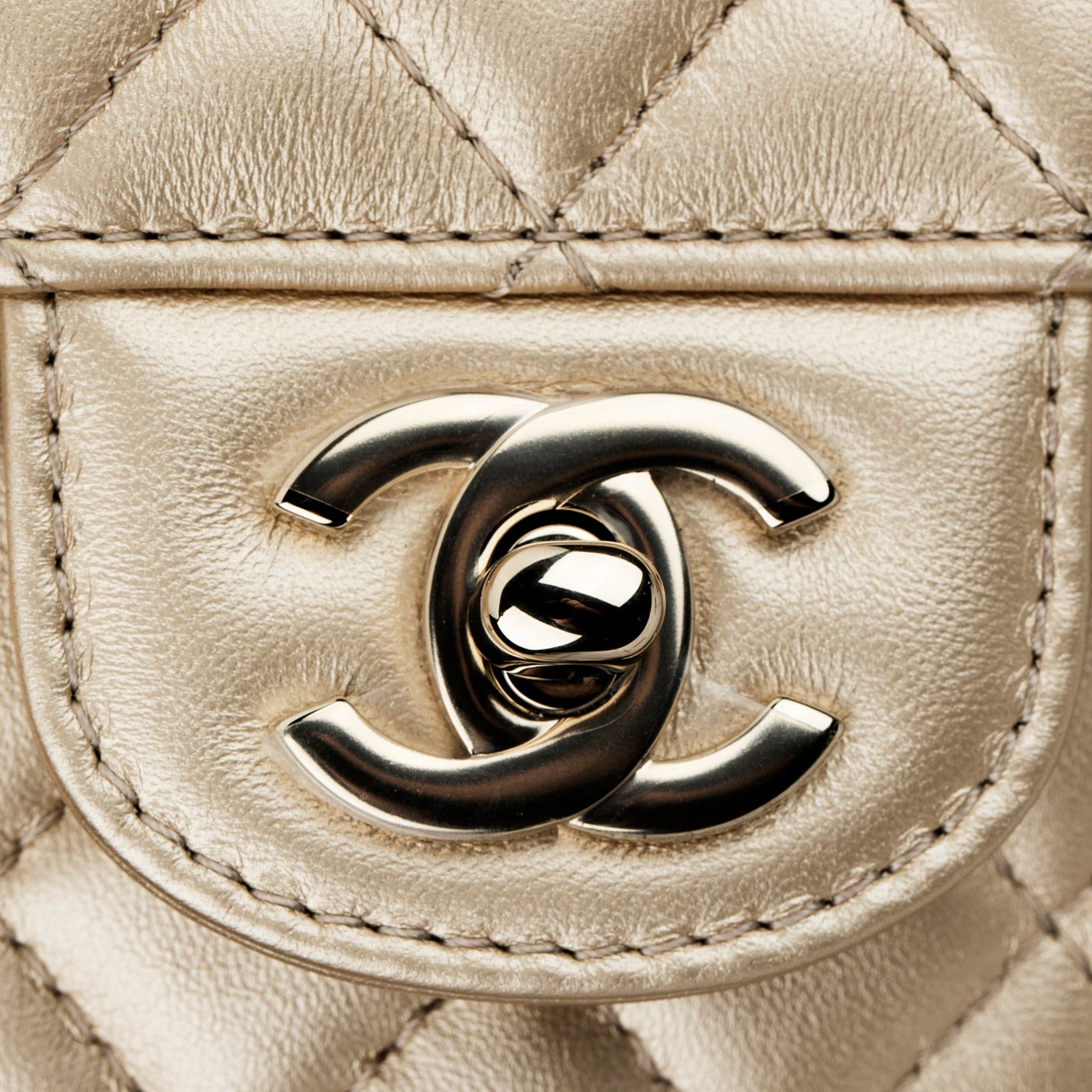 CHANEL METALLIC GOLD LOVE HEART BAG LAMBSKIN LEATHER CHAMPAGNE GOLD HARDWARE - On Repeat