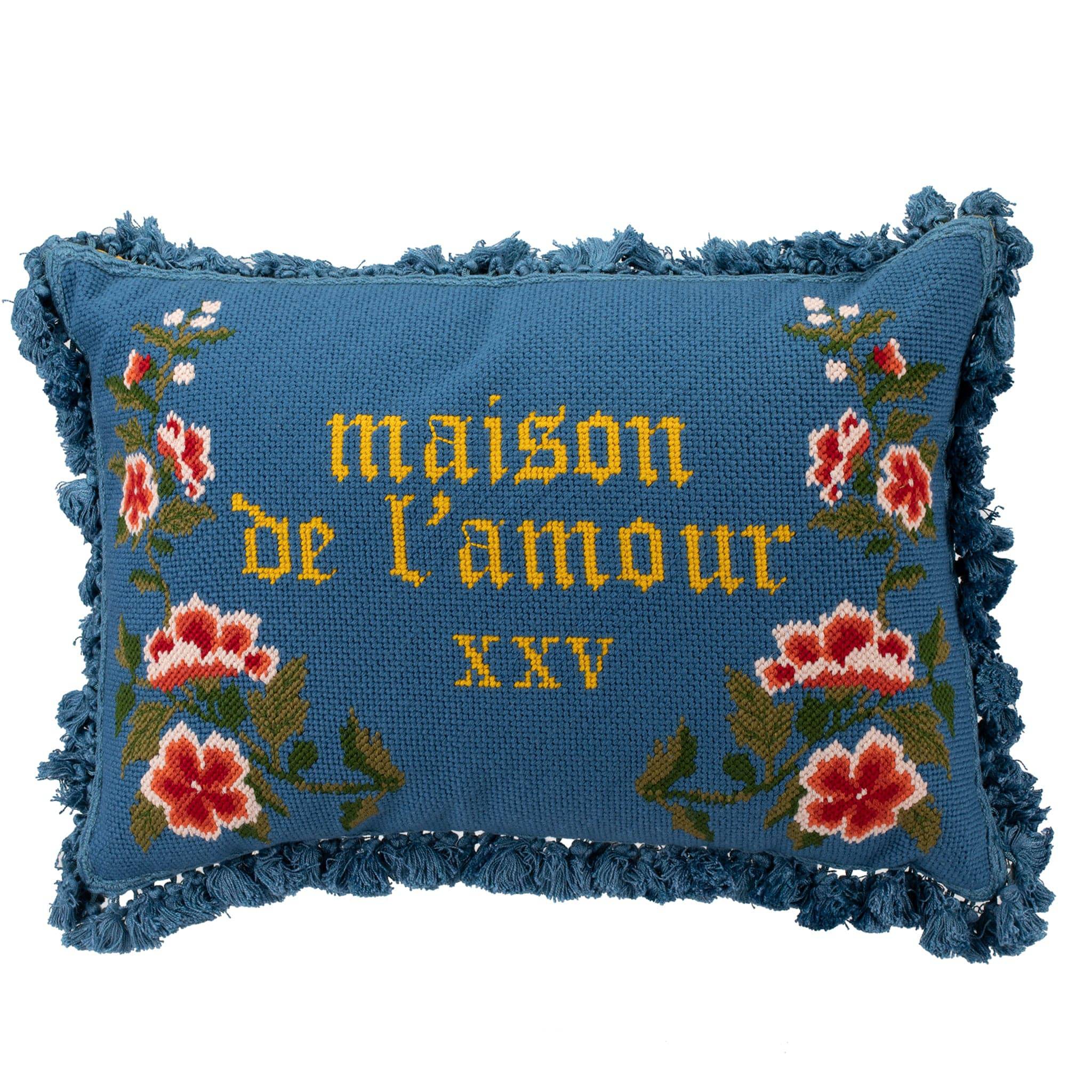 GUCCI NEEDLE POINT MAISON DE L'AMOUR CUSHION WITH EMBROIDERY - On Repeat