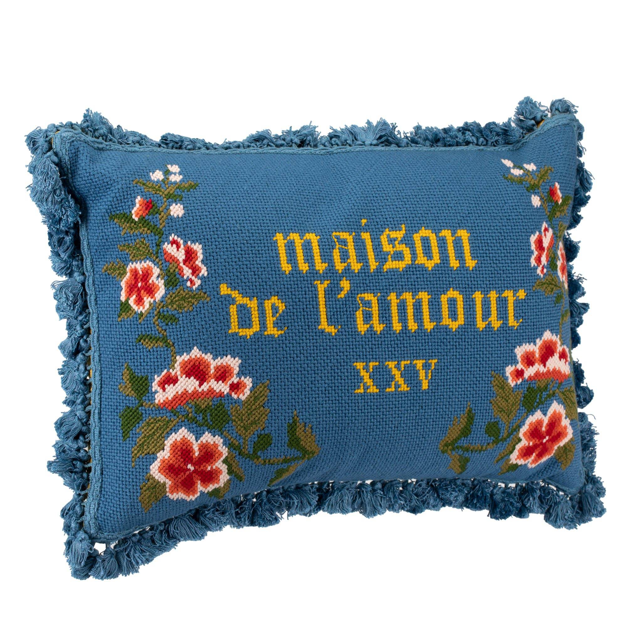 GUCCI NEEDLE POINT MAISON DE L'AMOUR CUSHION WITH EMBROIDERY - On Repeat