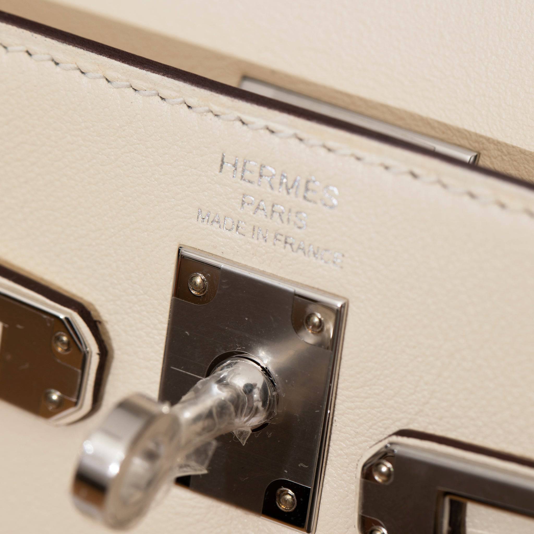 HERMES KELLY 25CM LIMITED EDITION "IN AND OUT" NATA SWIFT LEATHER PALLADIUM HARDWARE - On Repeat