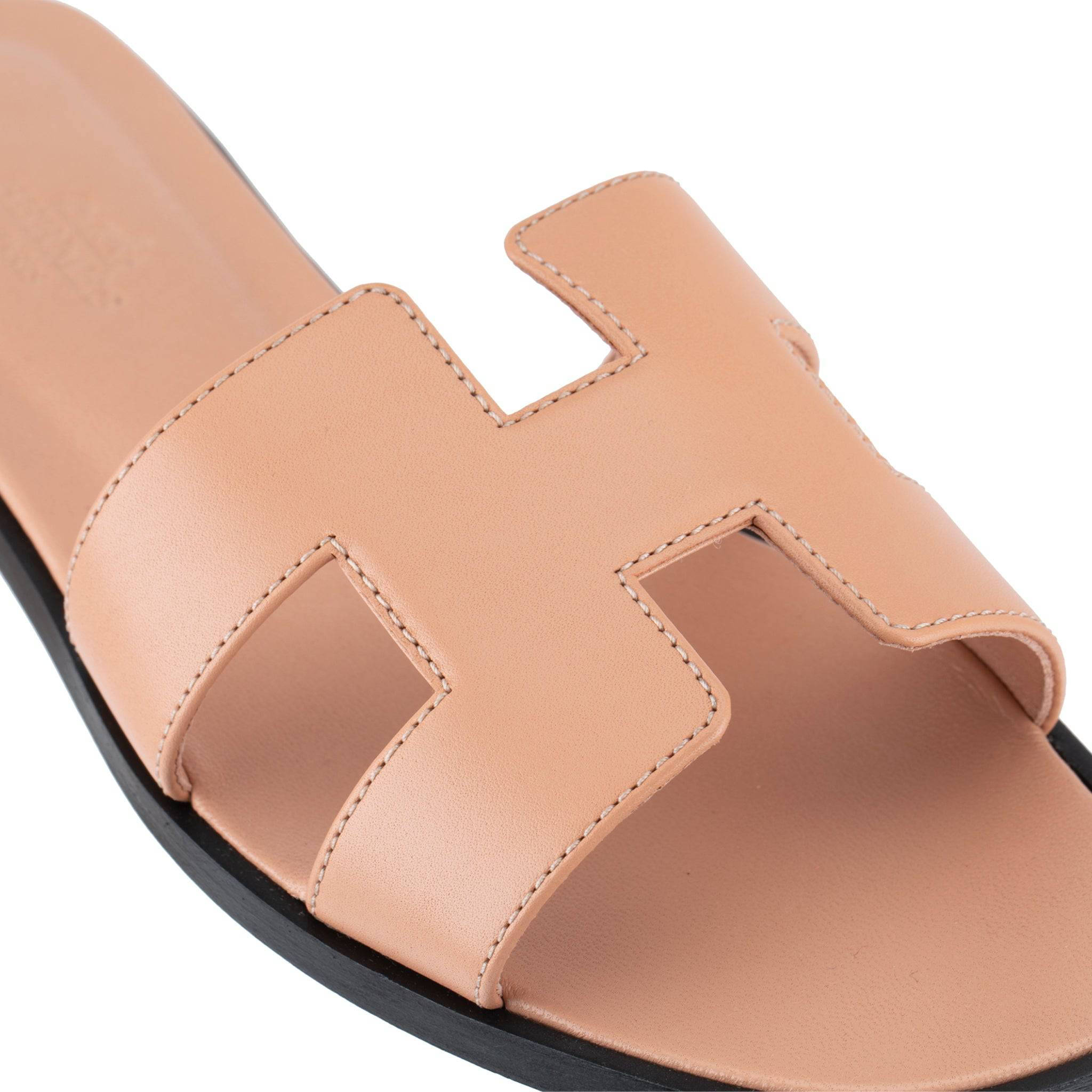 HERMES ORAN SANDAL ROSE GRANIT SMOOTH LEATHER 37 FR - On Repeat